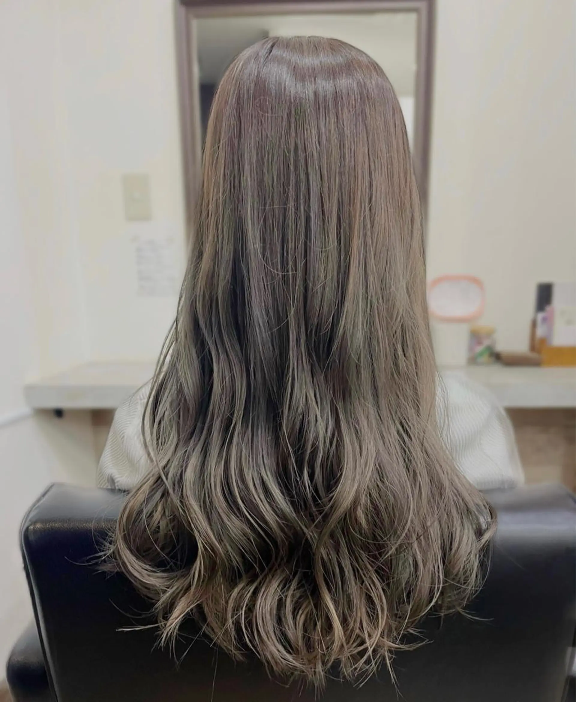 カラー カット ヘッドスパ 薮内 香保里のヘアスタイル