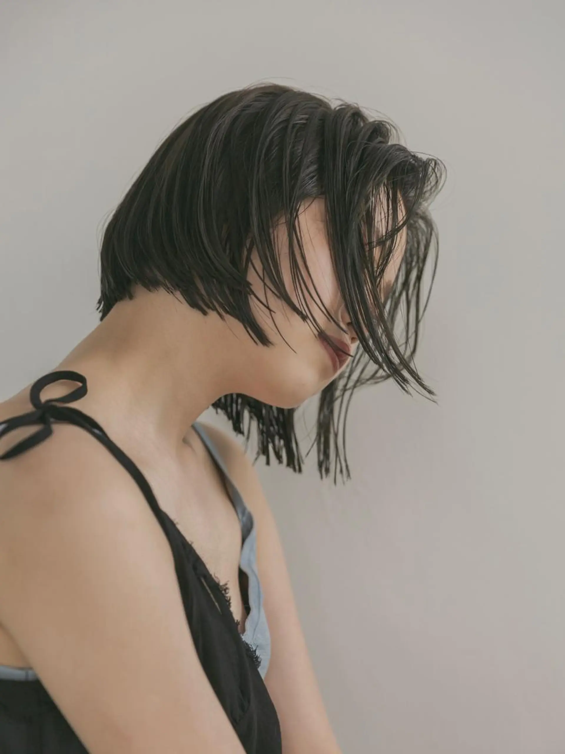 ショート カラー ツジガキ ユウスケのヘアスタイル