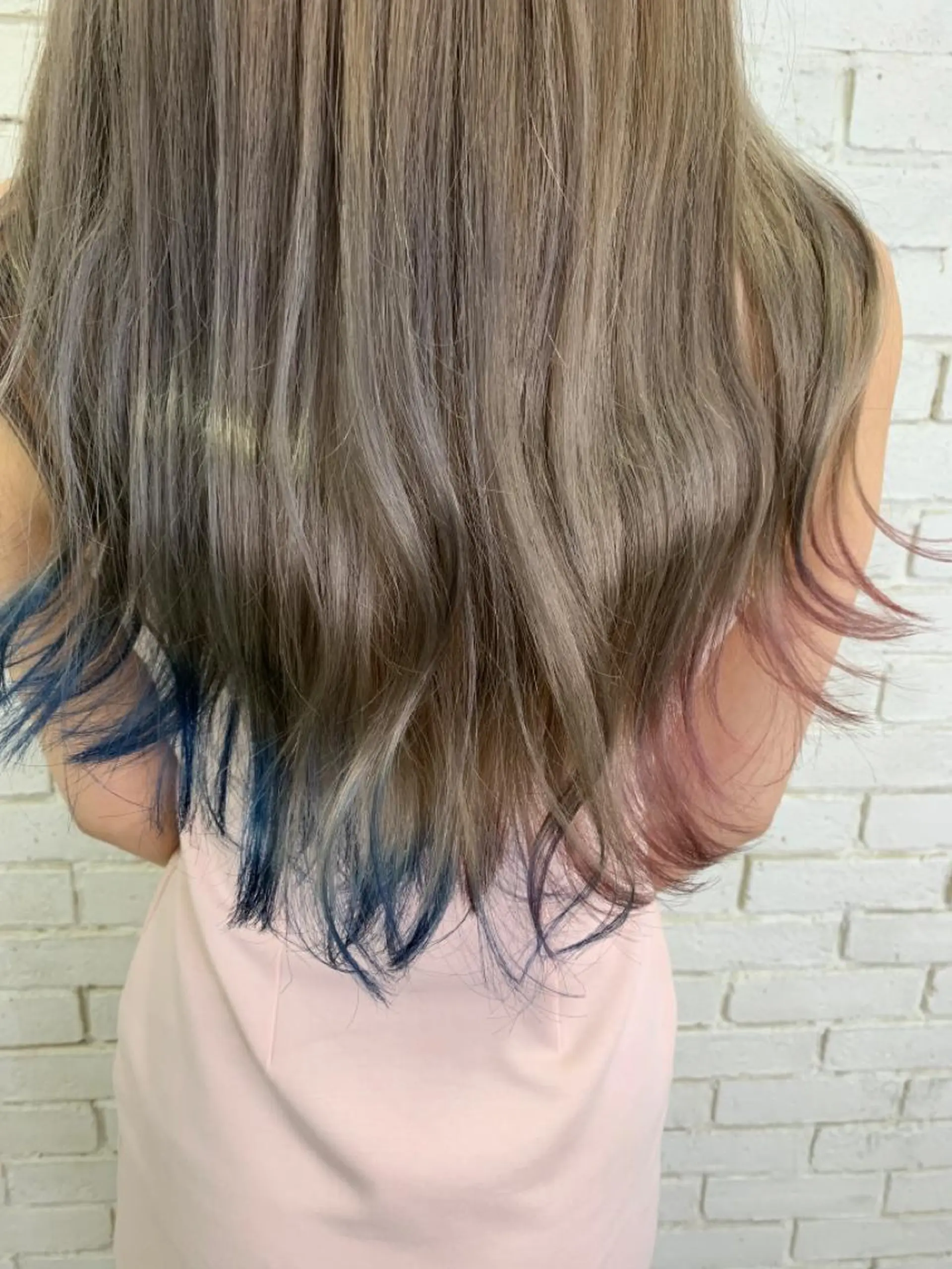 ロング カラー ヘアカラー トリートメント LUXBE LUCEのヘアスタイル