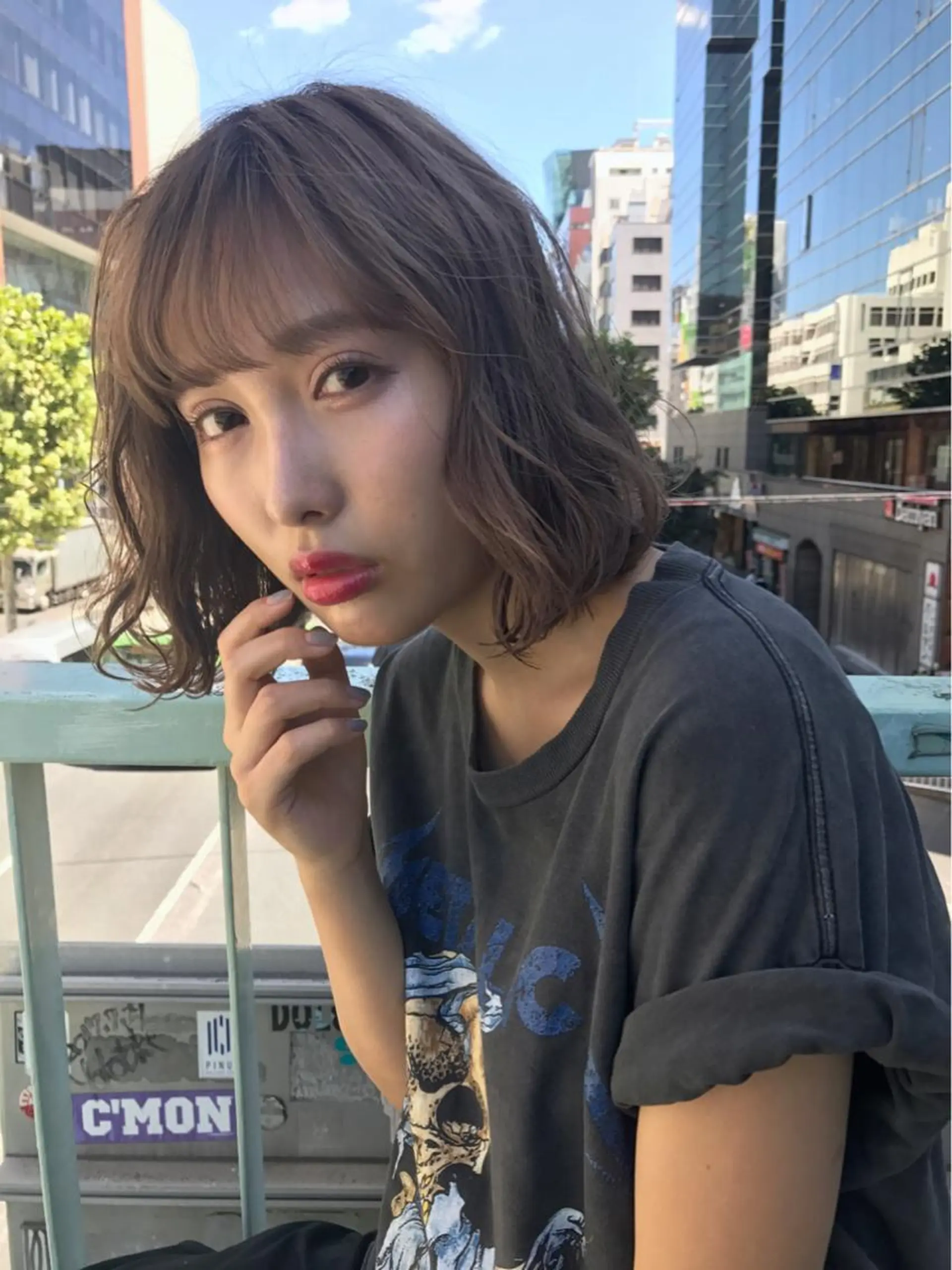 ミディアム アッシュ HOODS hair salon所属・透明感カラー🌿ボブ ✨飛田　ケイのヘアスタイル