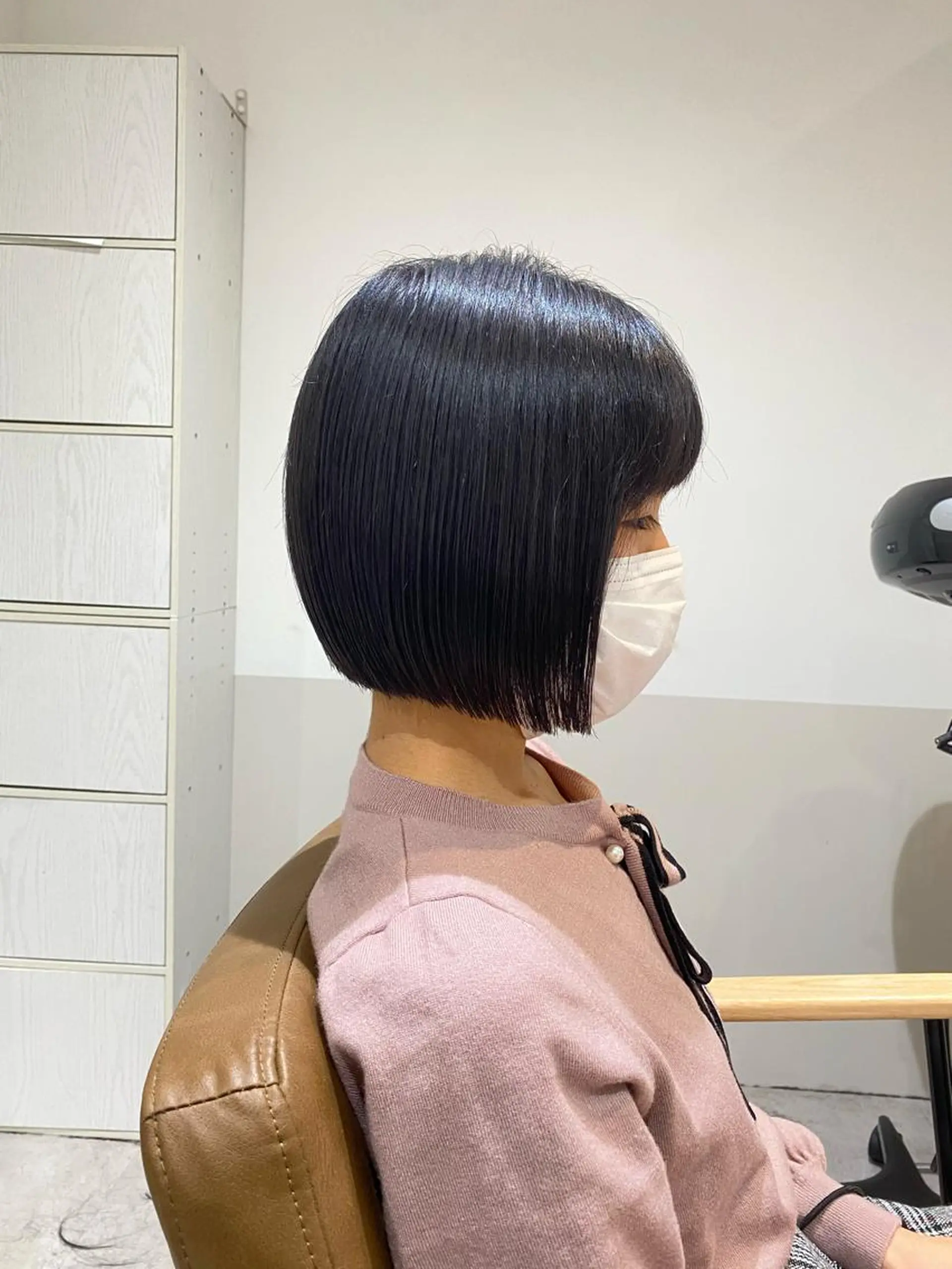 ミディアム カラー ボブ クロスパーマ🥇韓国 ヘア🇰🇷濵田航希のヘアスタイル