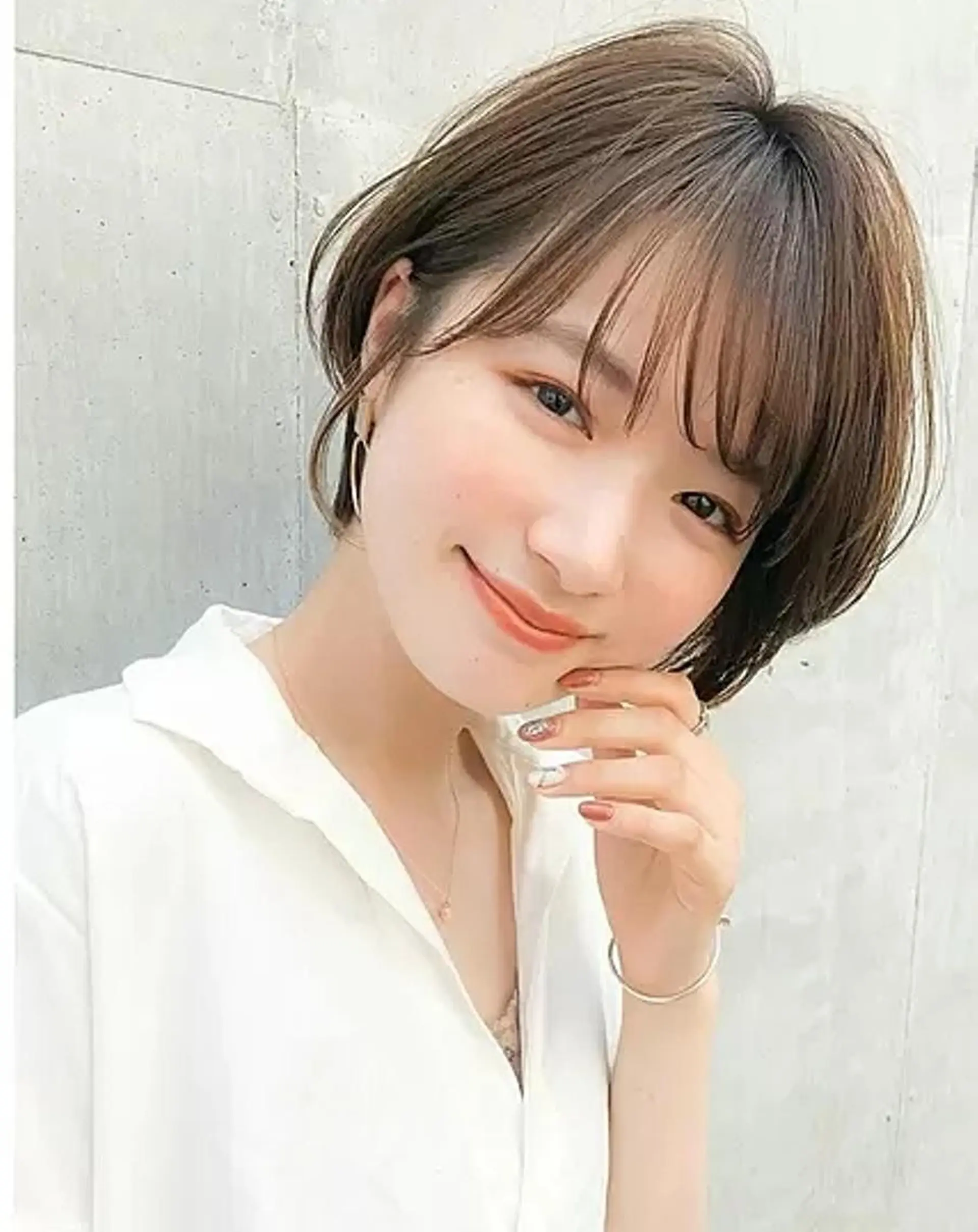 ショート salon azureのヘアスタイル