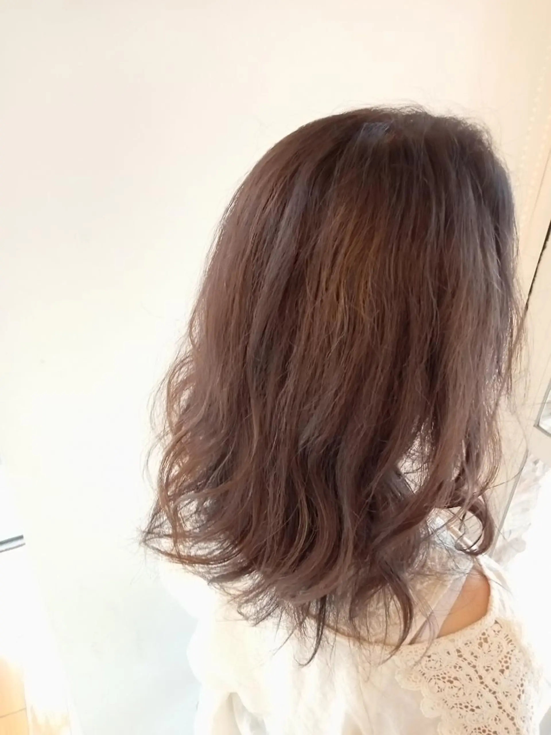 セミロング 林慶吾/ショート /ダメージレスカラーのヘアスタイル