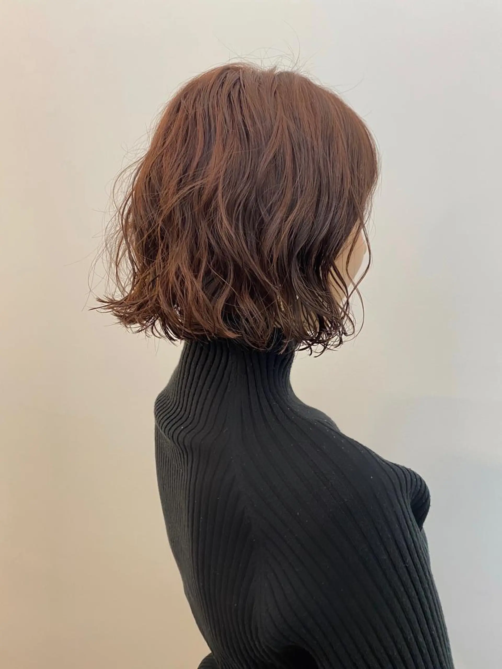 ショート カラー パーマ ボブ 大石 沙季のヘアスタイル