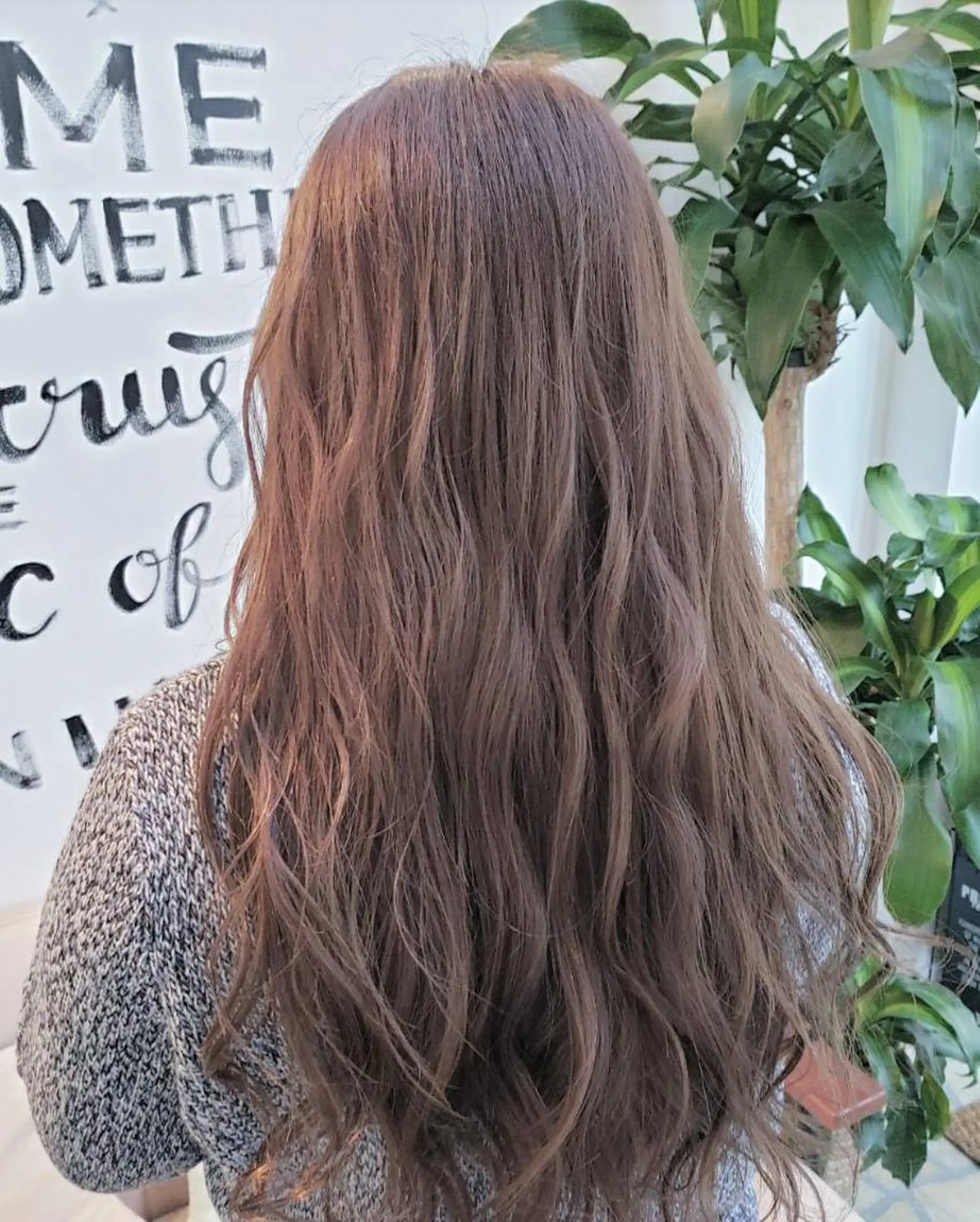 ロング カラー Luana. 細澤のヘアスタイル