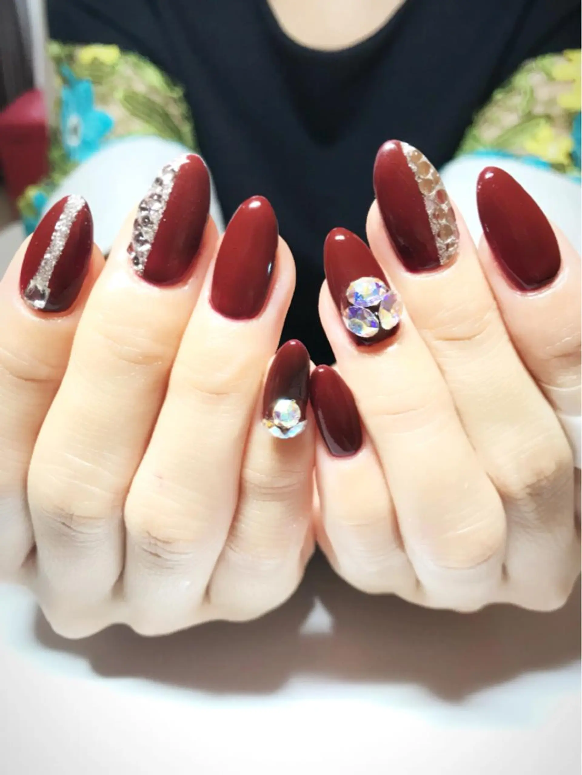 ネイル アートネイル ボルドー 吉冨 光恵のネイルデザイン