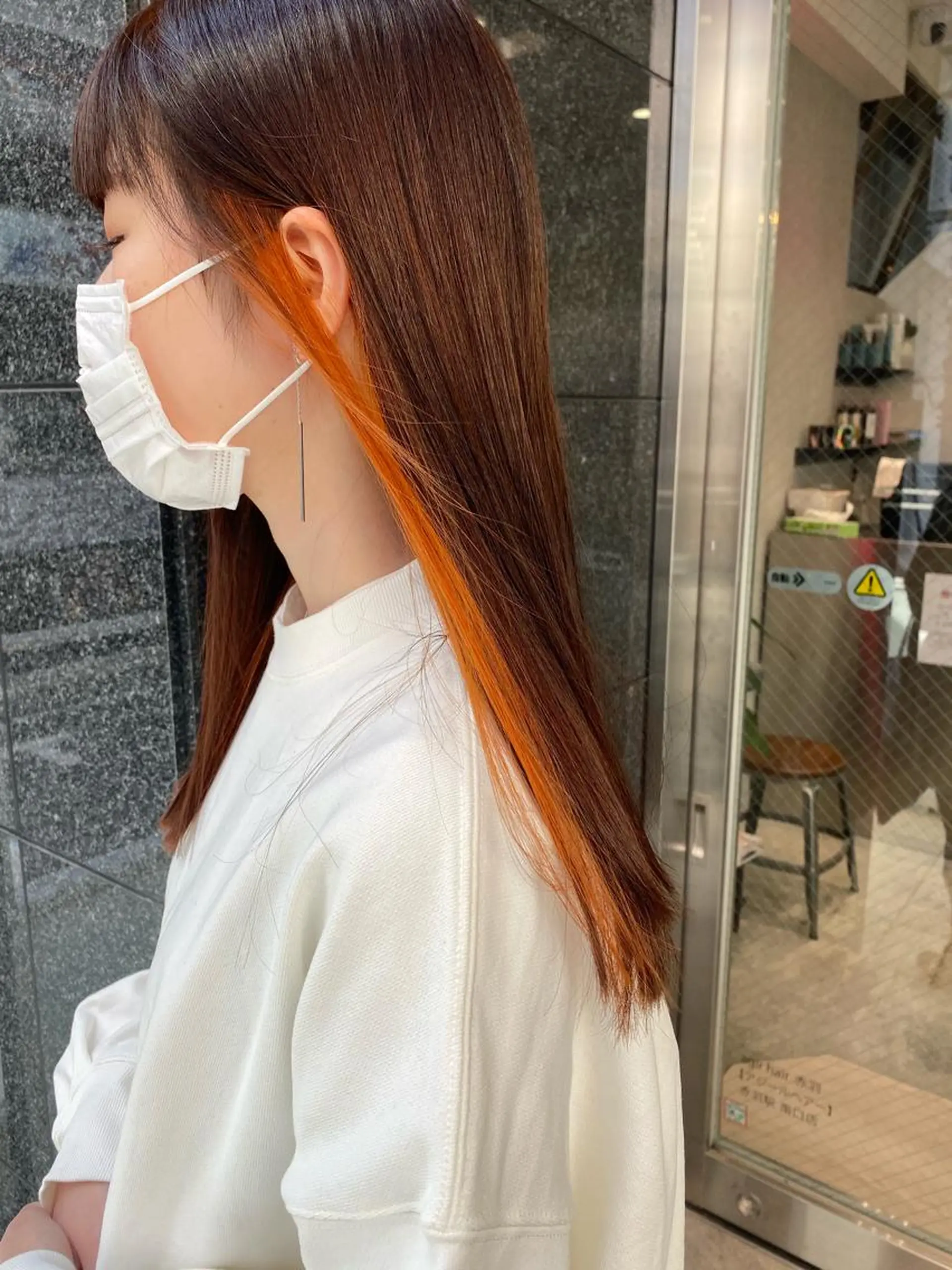 ロング カラー オリーブ/アッシュ やわらか透明感カラーのヘアスタイル