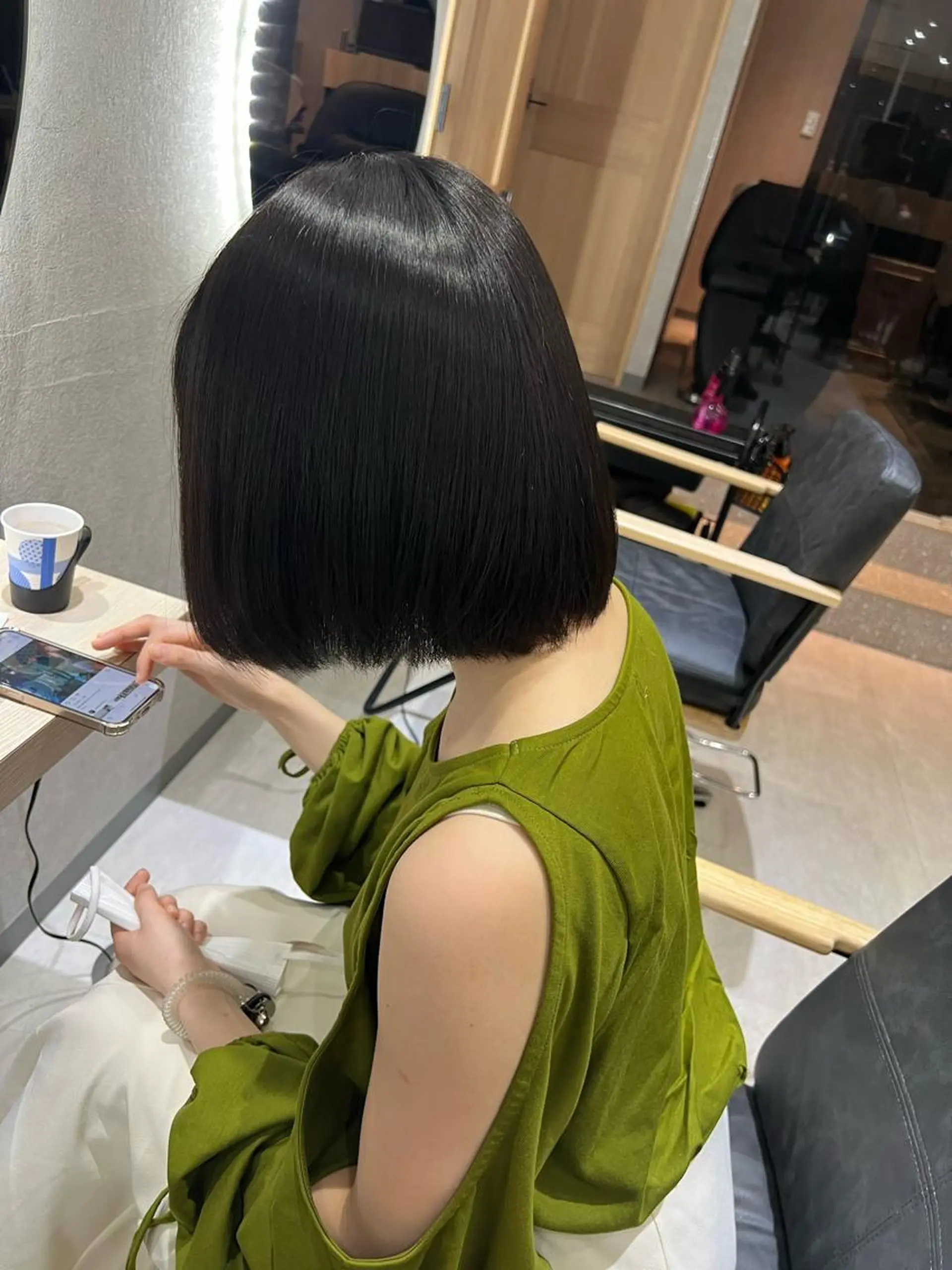 ミディアム 髪質改善 トリートメント トリートメント 韓国🇰🇷レイヤー 映える顔周り🩷のヘアスタイル