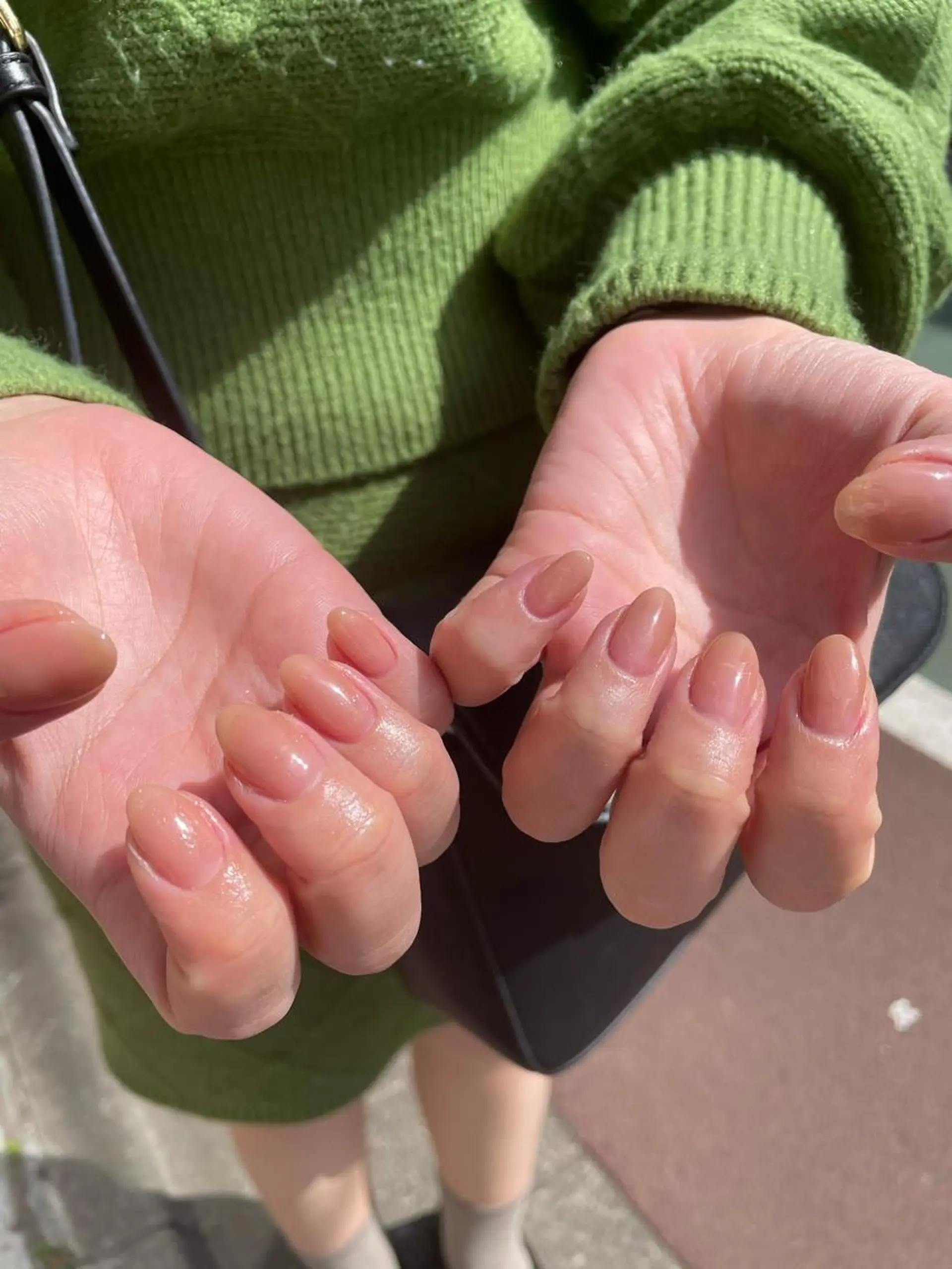 ネイル ハンドネイル ハンドケア はばすみれ🎀ﾈｲﾙ 光ﾌｪｲｼｬﾙ ﾍｱのネイルデザイン