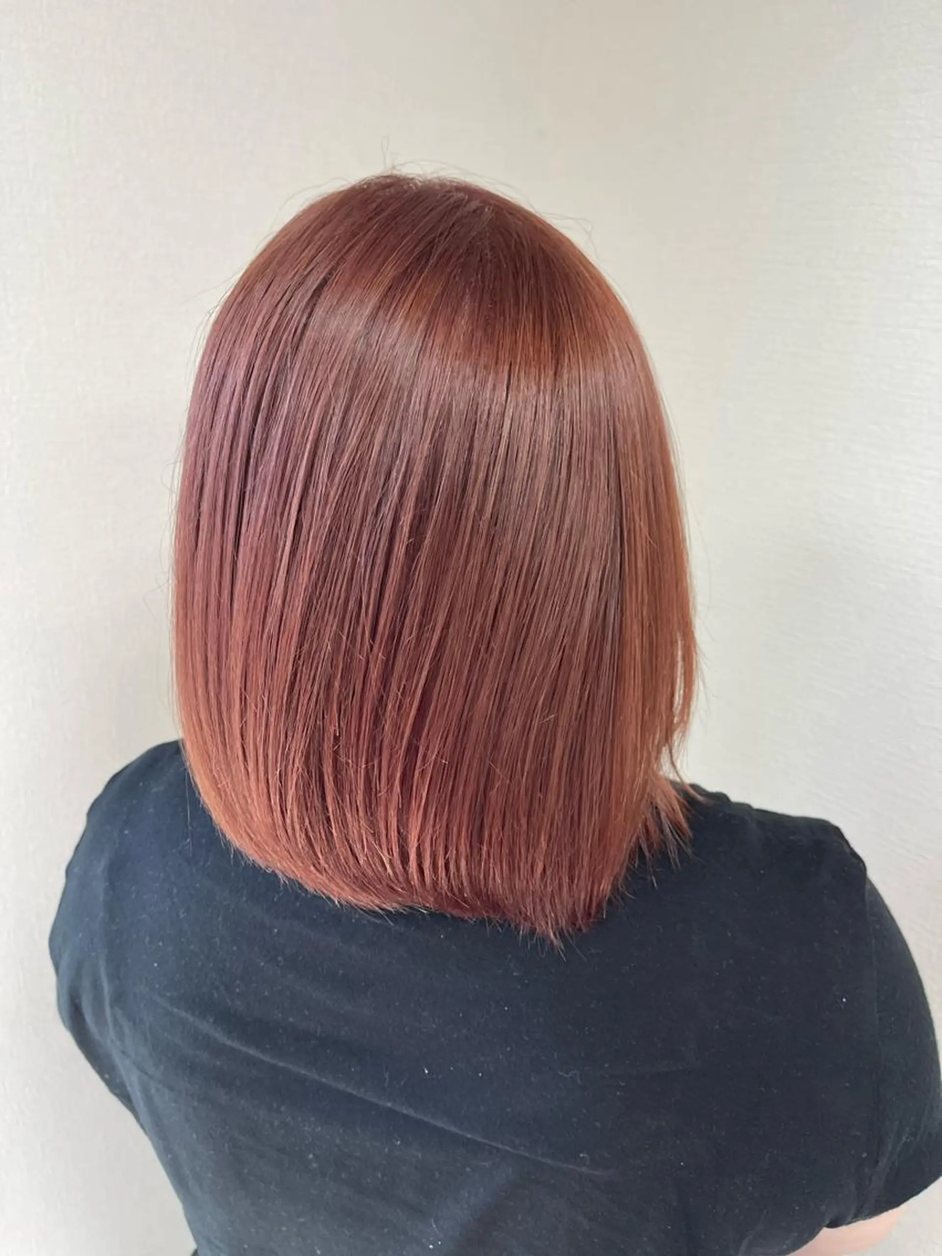 ショート カラー 三浦 聖泉のヘアスタイル