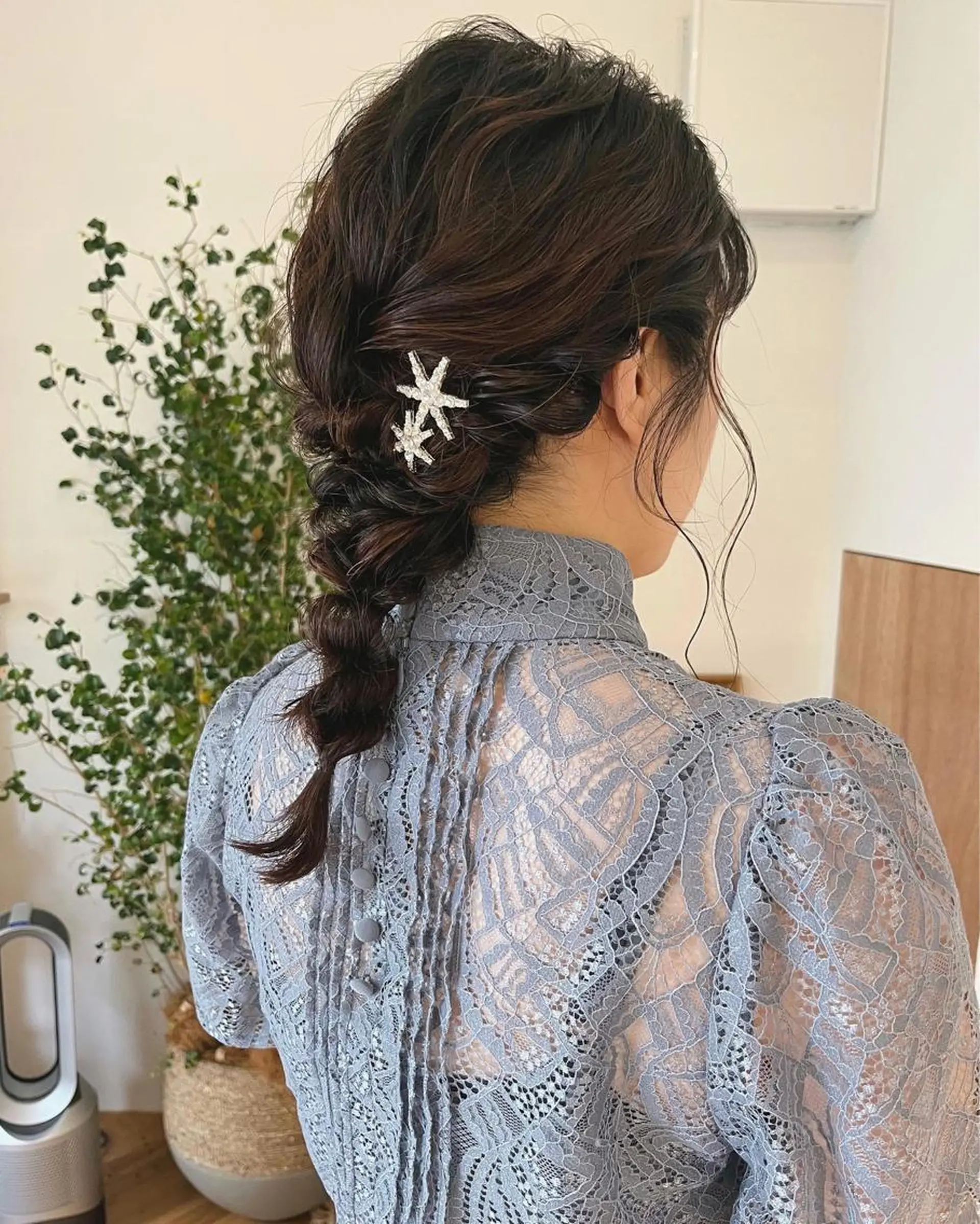 ミディアム ヘアアレンジ ヘアセット 西山 紗耶香🪽 透明感カラー/ボブのヘアスタイル