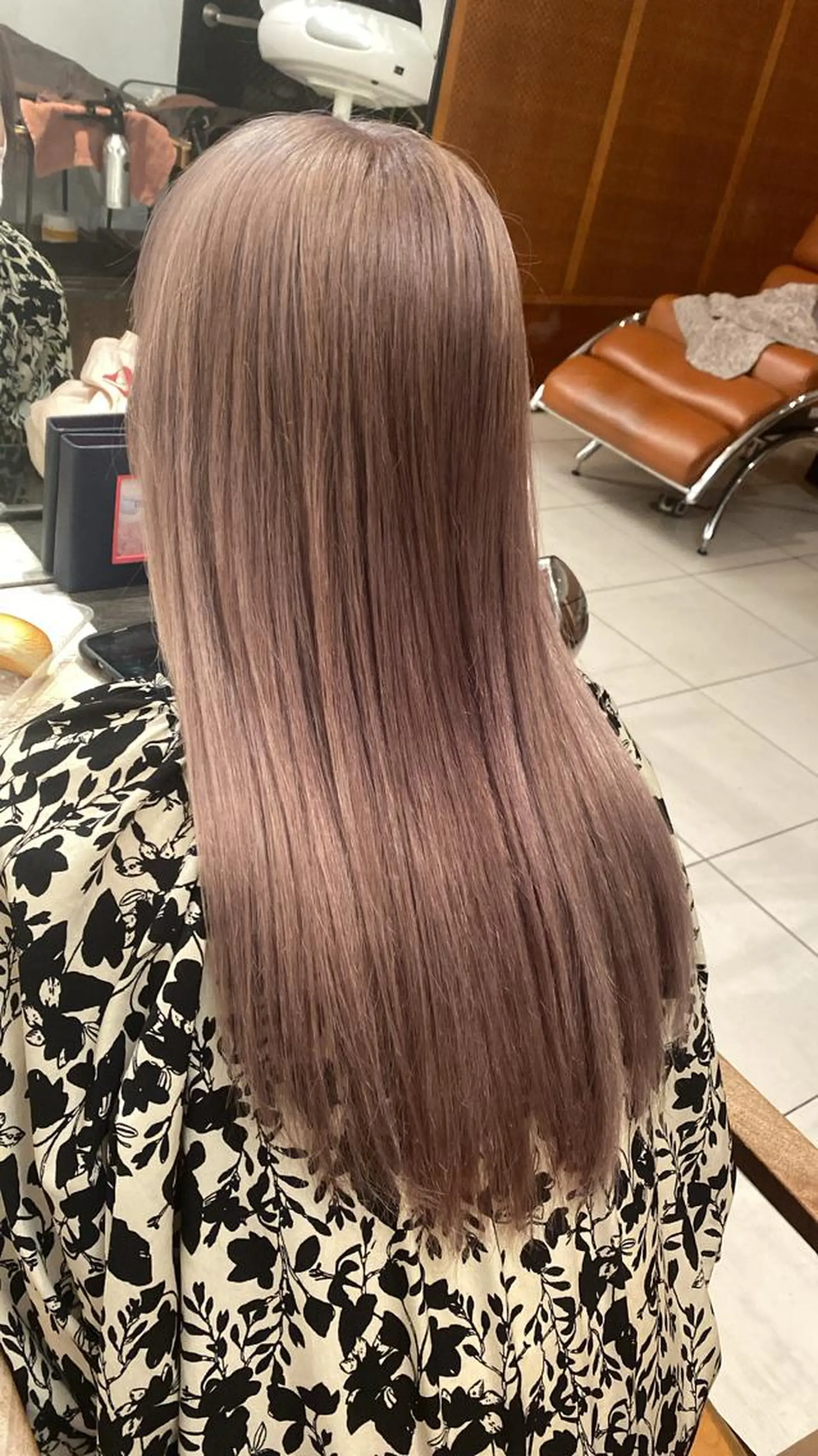 セミロング カラー ベージュカラー ラベンダーカラー ラベンダーベージュ ヘアカラー トリートメント 袴着付け予約受付中/ 渡辺奈緒のその他イメージ