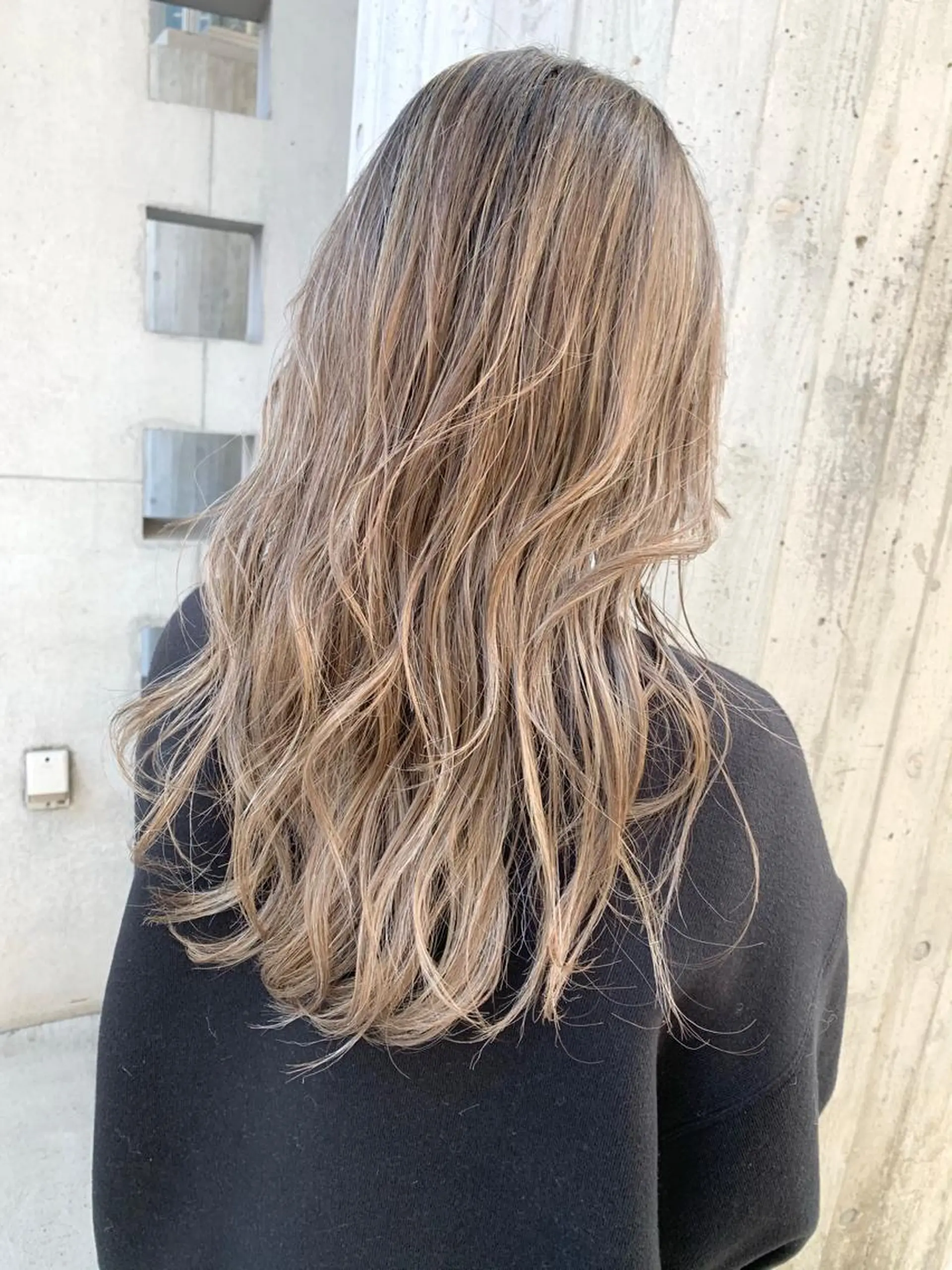 セミロング カラー ハイライトカラー 外国人風カラー ハイライト 【店長】外国人風 メンズヘア尾上雄輝のヘアスタイル