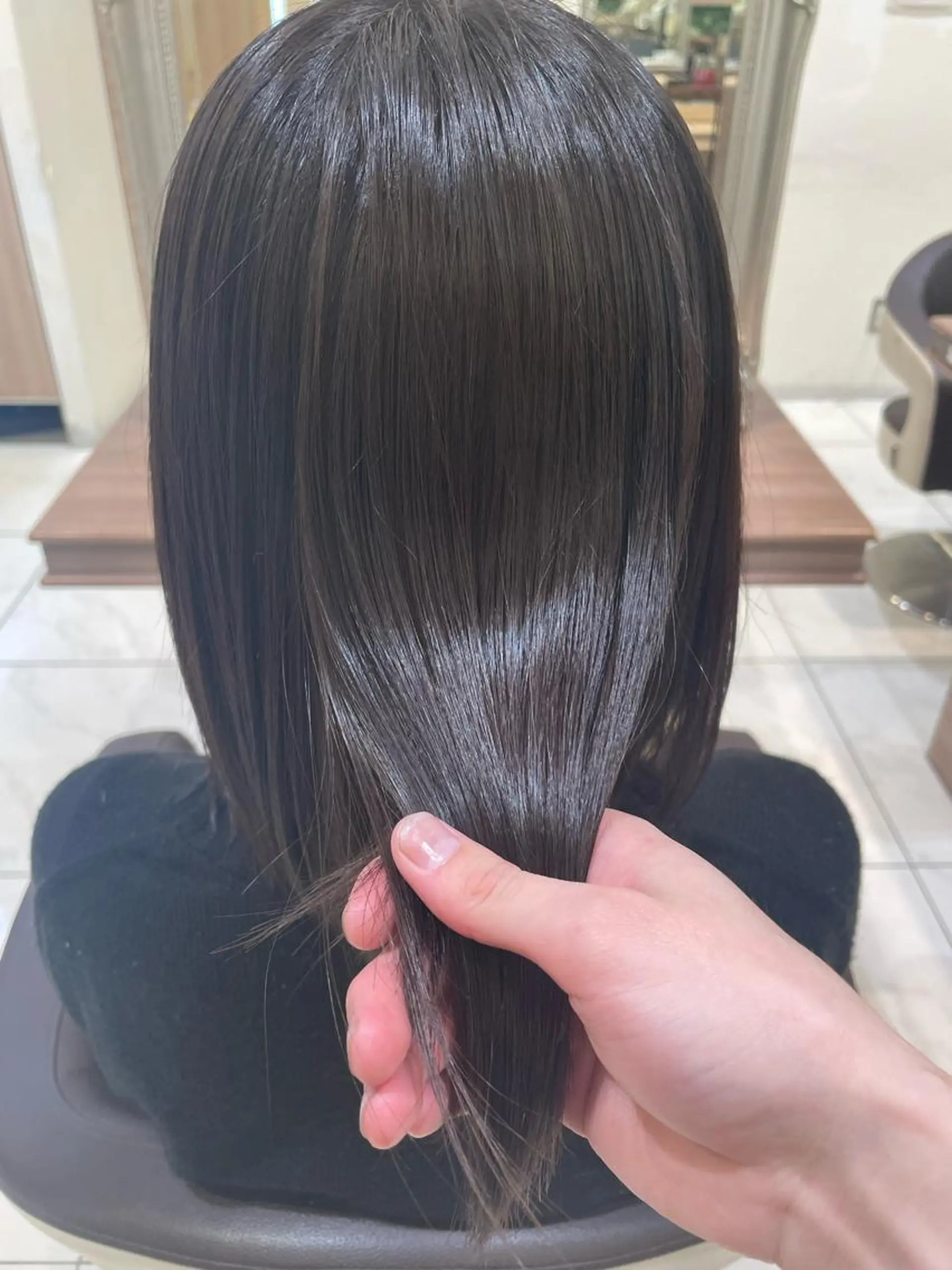 セミロング カラー ✨武内凌太✨ 複雑履歴/ムラ修正のヘアスタイル