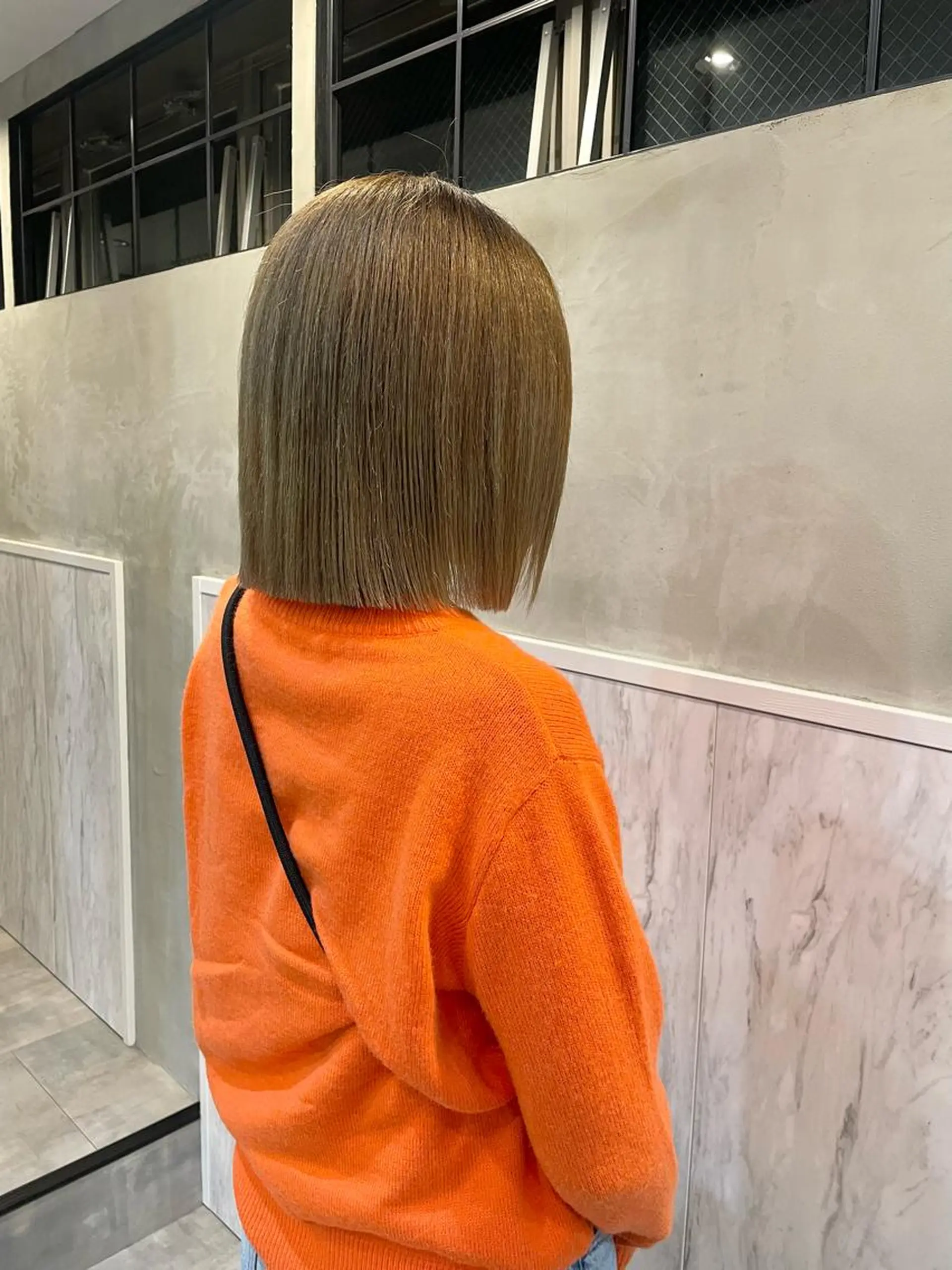 ミディアム カラー ハイトーンカラー ボブ ヘアカラー 渋谷 留菜のヘアスタイル