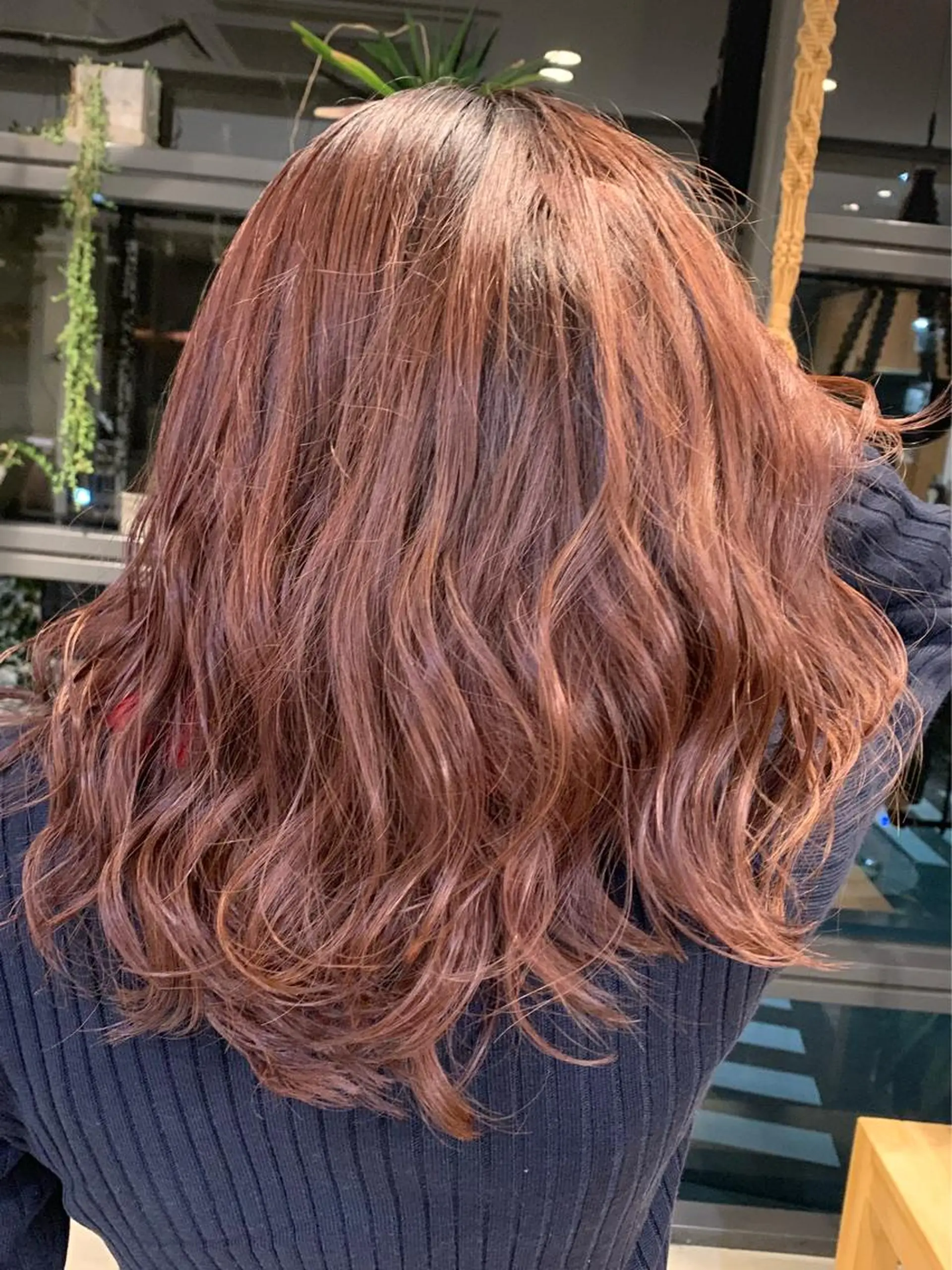 ロング カラー カット ヘアカラー トリートメント 月200名以上担当 六甲徒歩30秒のヘアスタイル