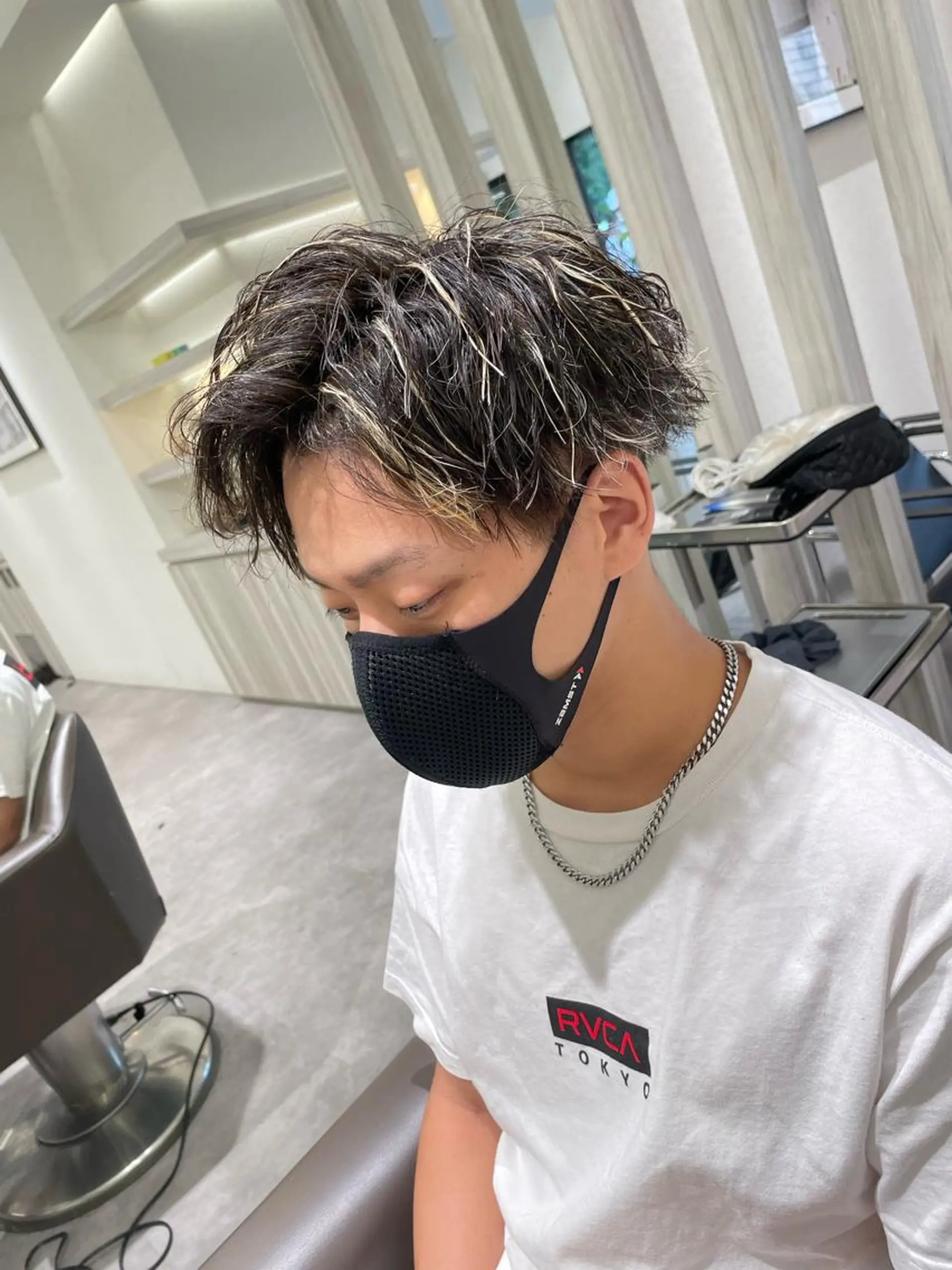 ショート パーマ メンズ メンズメッシュ メンズパーマ カット ヘアカラー パーマ Reginavita栄所属・メンズ特化/矢場町駅 徒歩1分/岡本一真のヘアスタイル