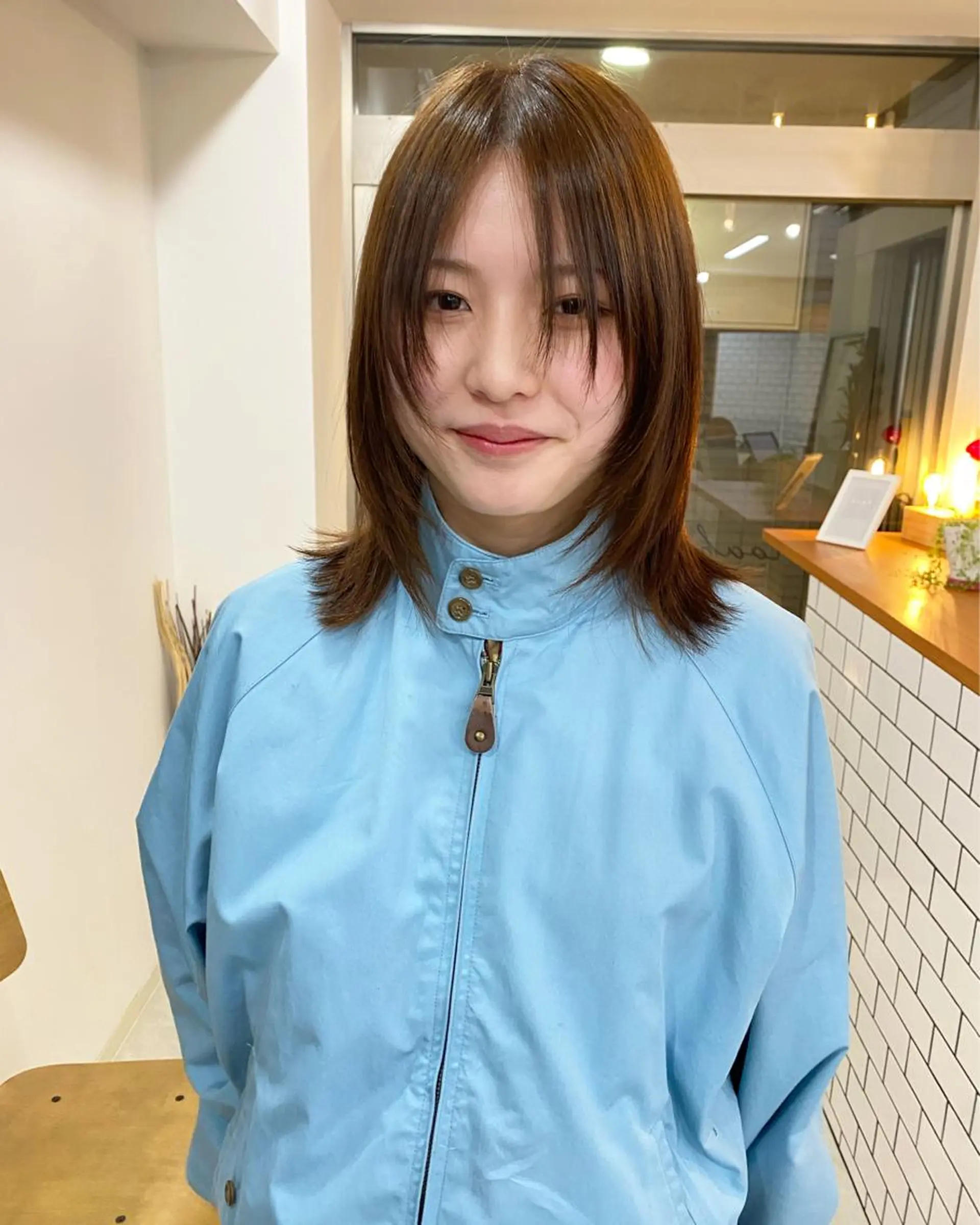 ミディアム 川野 彩海のヘアスタイル