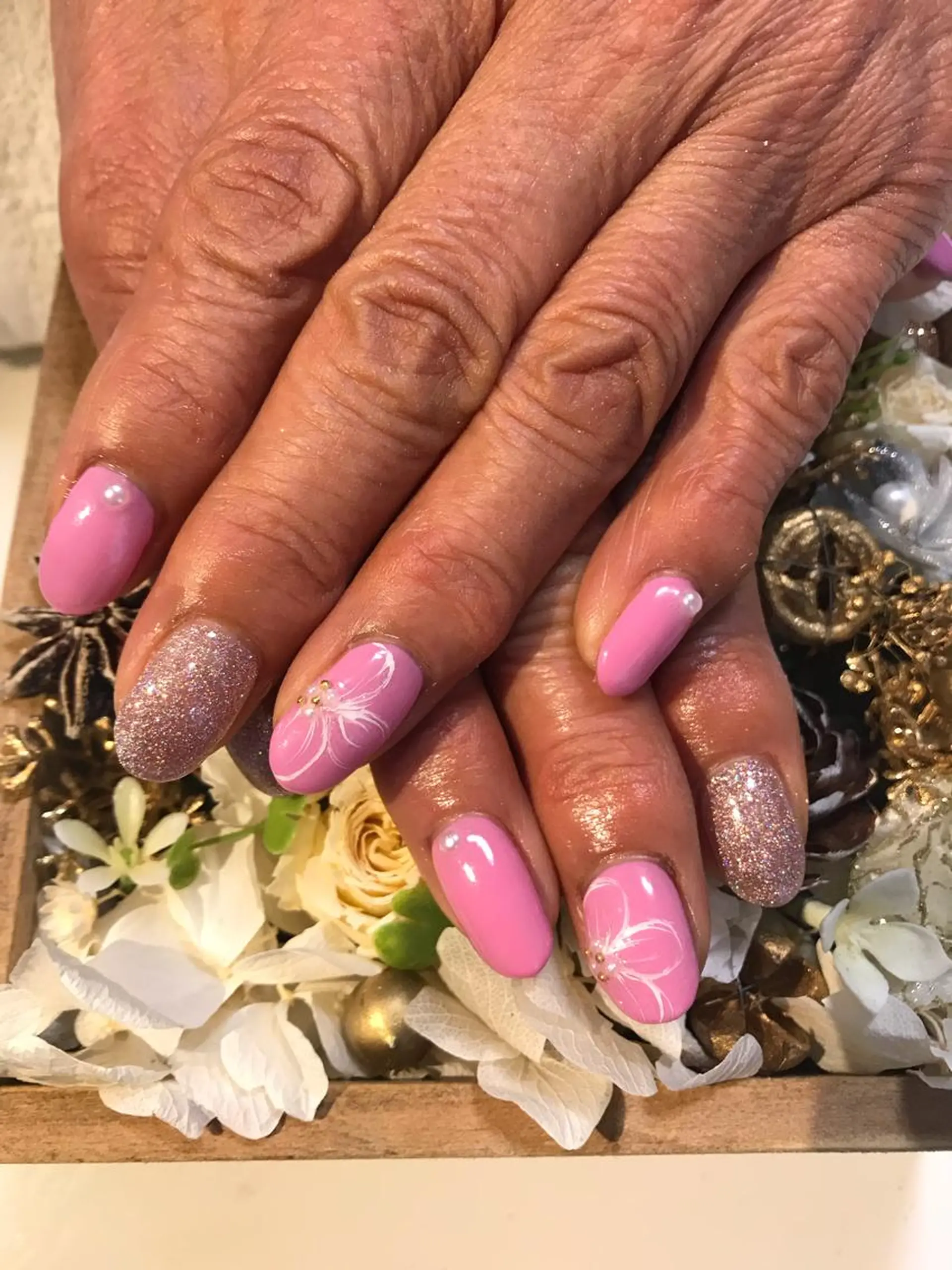 ネイル 吉岡 裕子のネイルデザイン