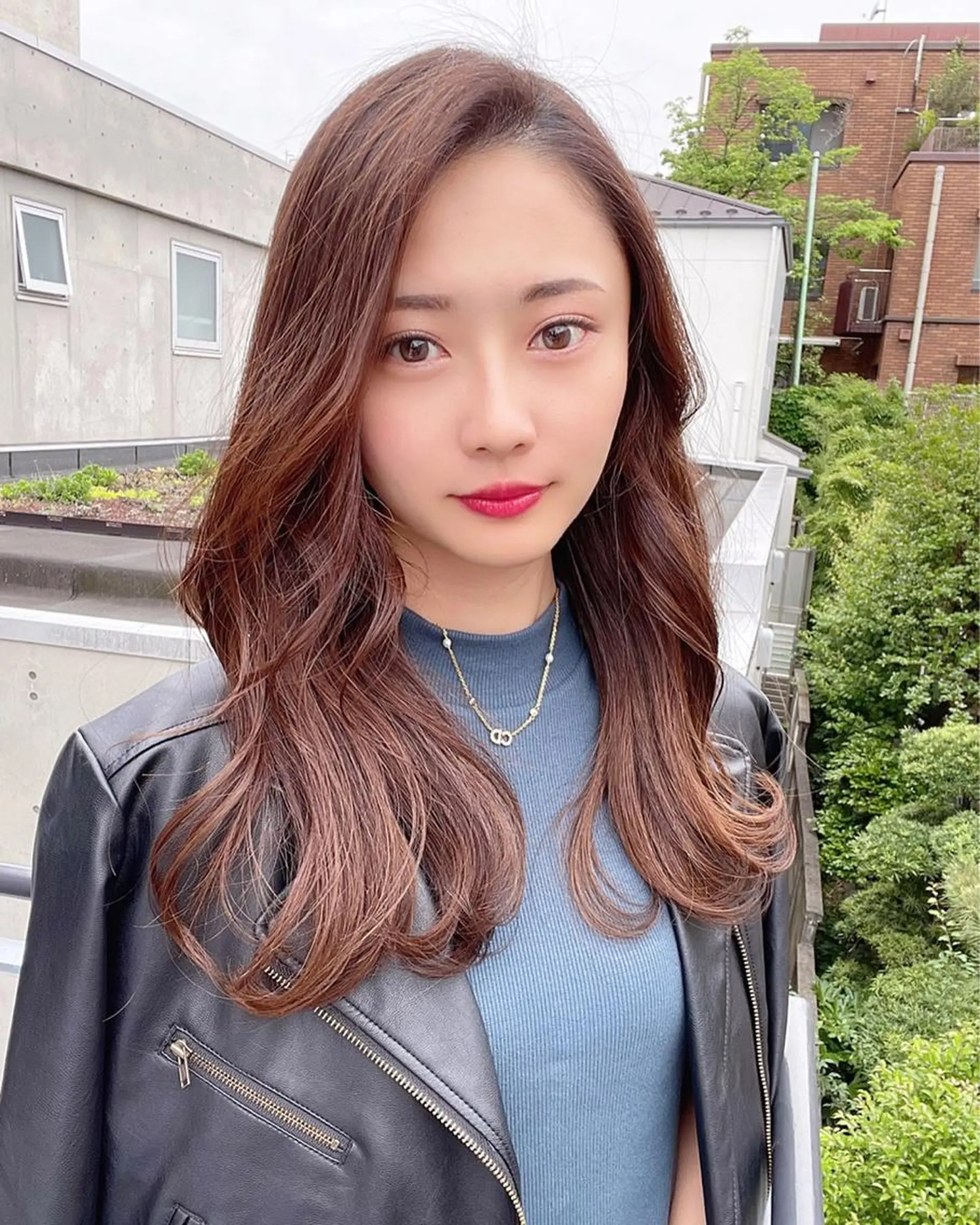 セミロング カット トリートメント 髪質改善 レイヤー Naoyaのヘアスタイル