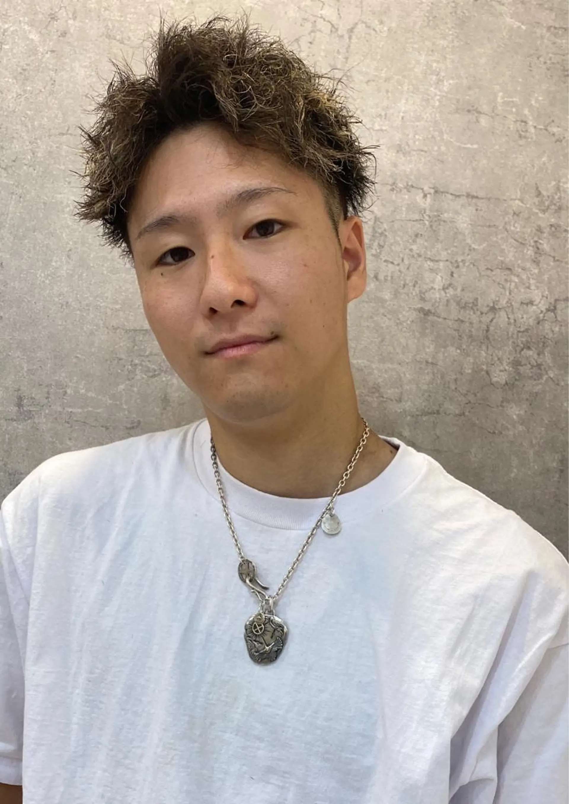 ショート パーマ メンズ カット パーマ トリートメント 似合う髪型が 分からない方へのヘアスタイル