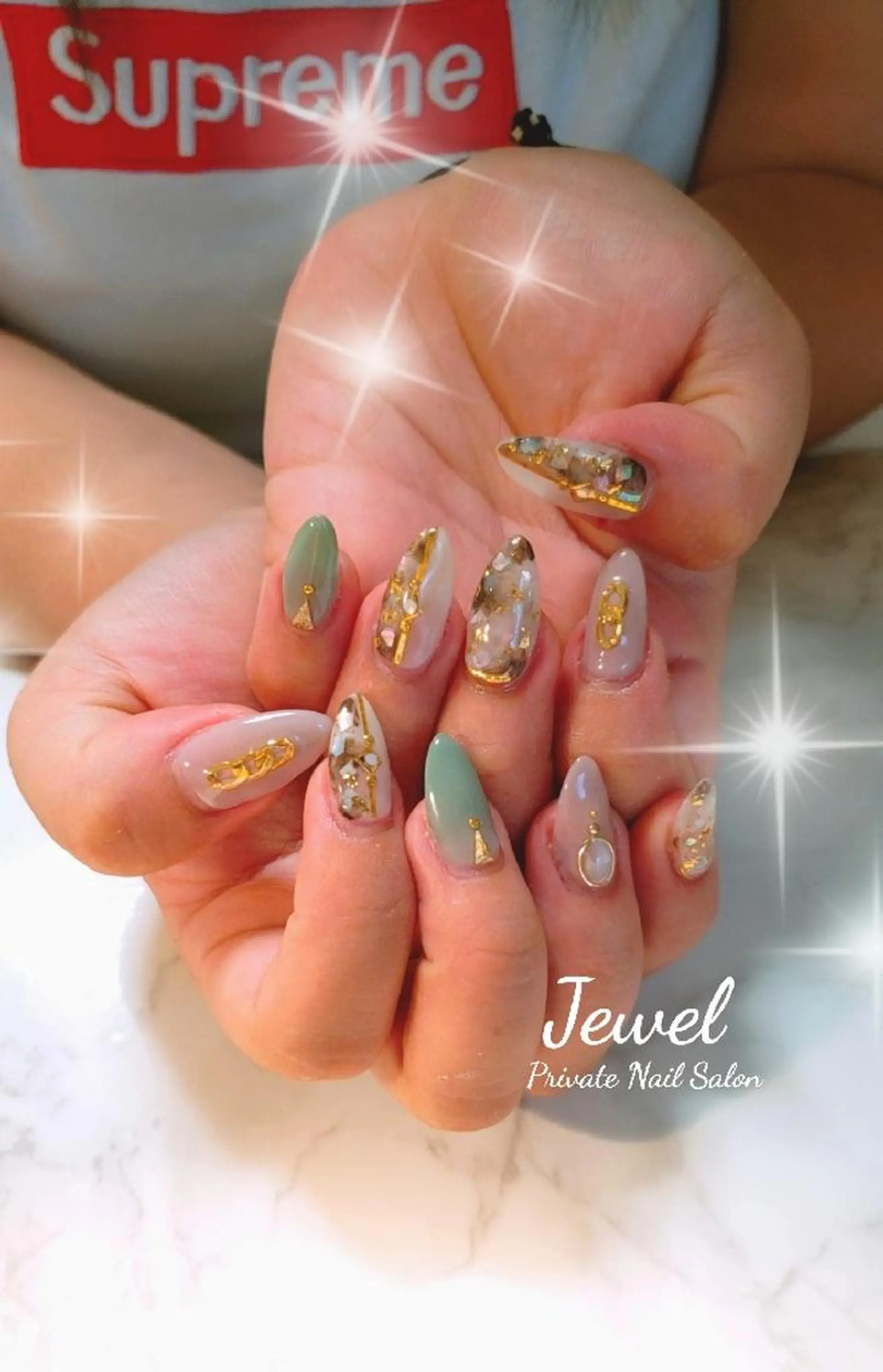 ネイル ＪＥＷＥＬ　ＮＡＩＬ所属・ＪＥＷＥＬ ＮＡＩＬのネイルデザイン