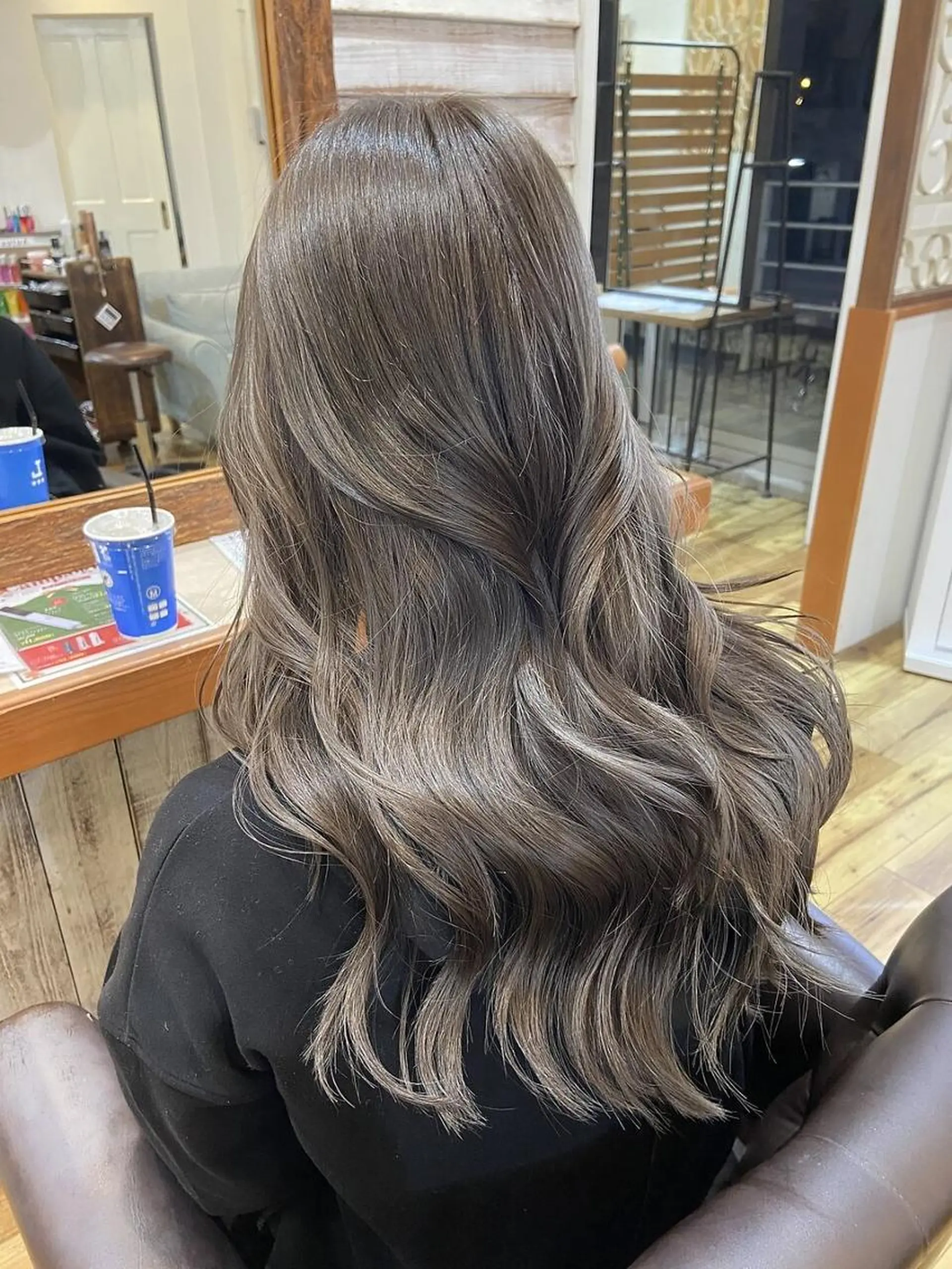 ロング カラー ヘアカラー トリートメント &.TIGRE SmartSalonのヘアスタイル