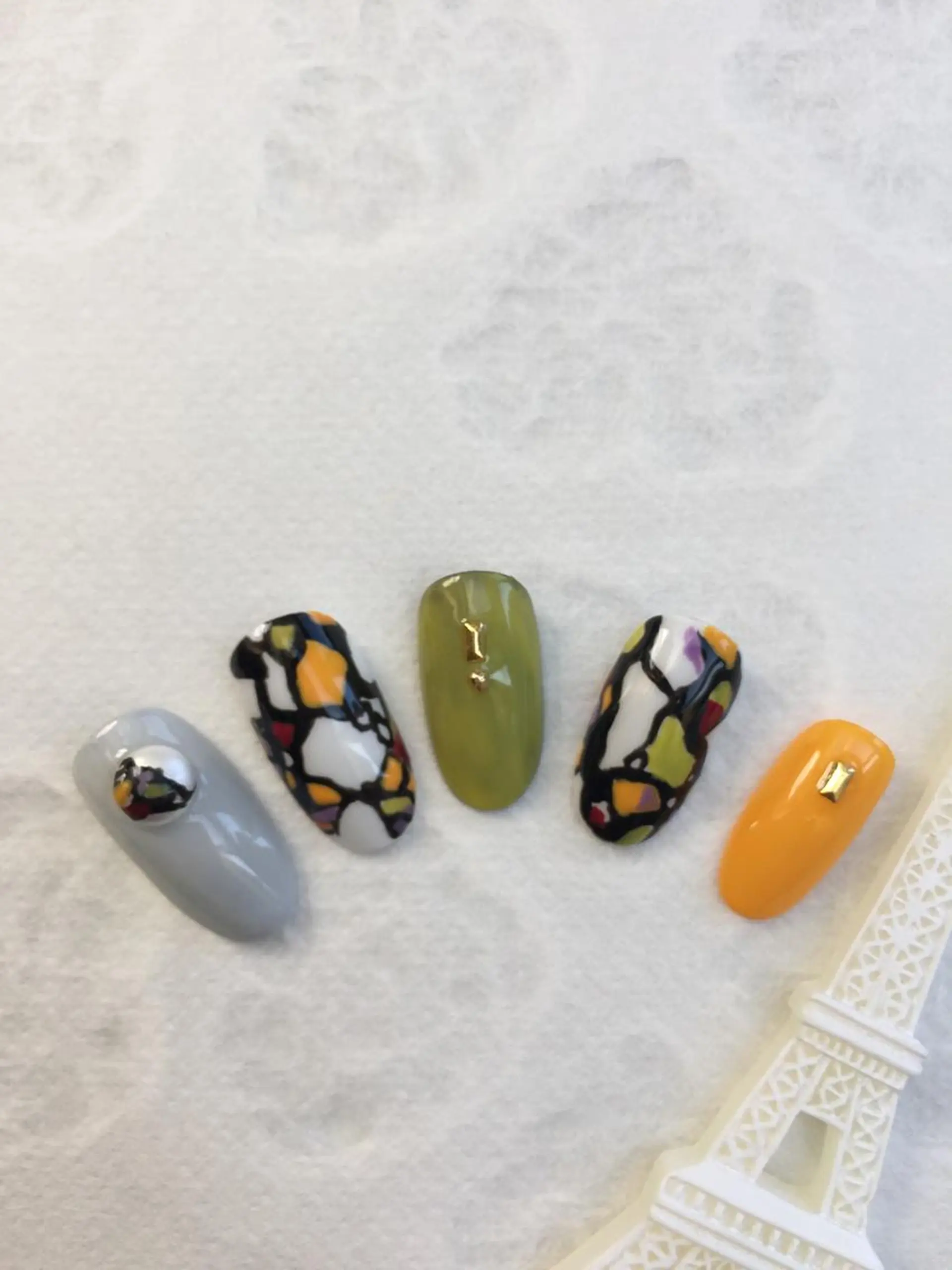 ネイル モナンジュ マツパ・眉毛専門のマツエク・マツパデザイン