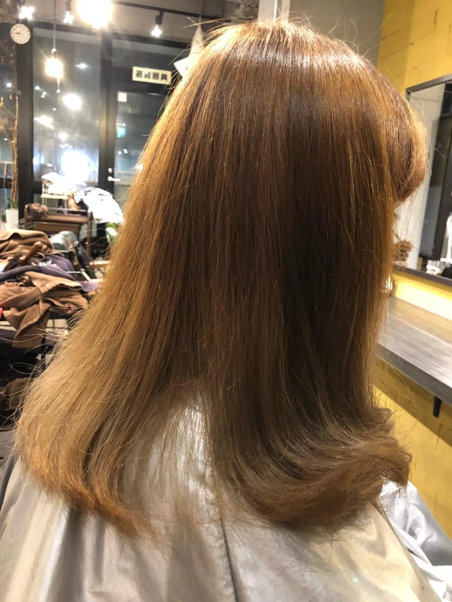 ロング ISHIMORI  のヘアスタイル