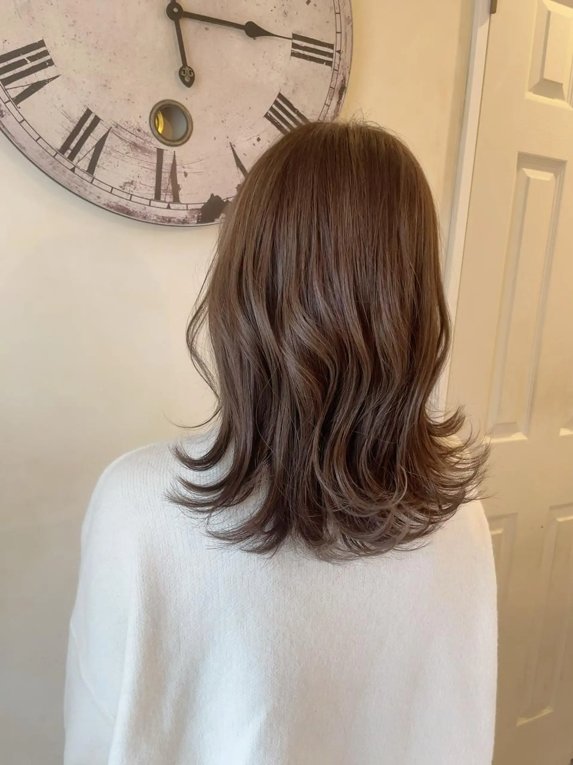 セミロング カラー 古田 昂也のヘアスタイル