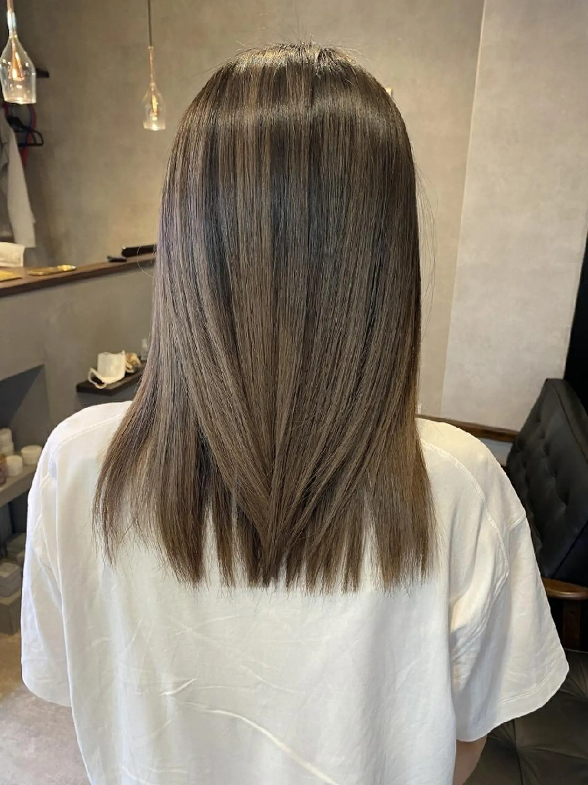 ミディアム カラー アッシュ バレイヤージュ ベージュカラー ブリーチ グラデーションカラー カット ヘアカラー トリートメント RIENS♡xrea 山本優舞のヘアスタイル