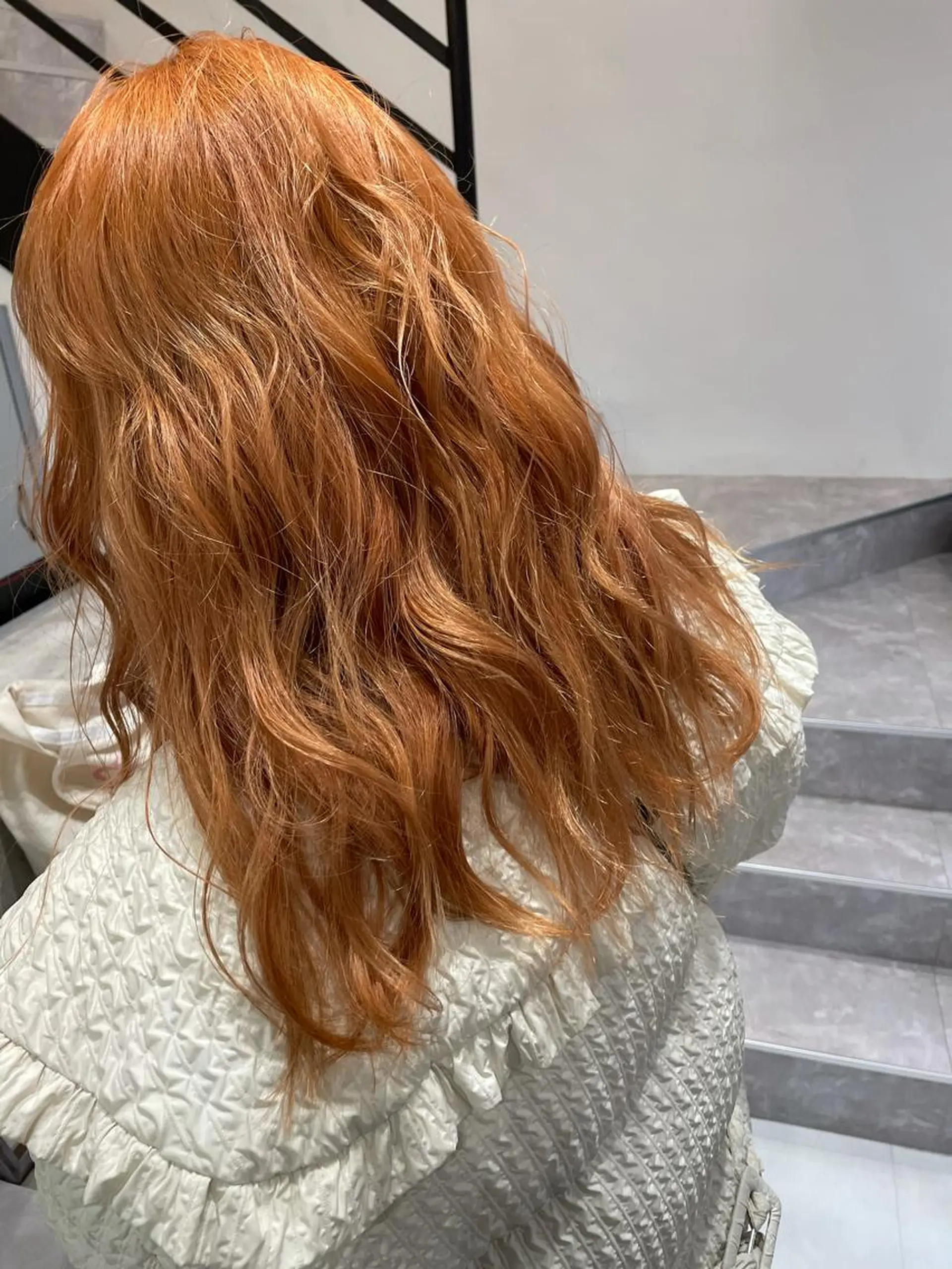 セミロング カラー カット ヘアカラー トリートメント 狩野 羅夢のヘアスタイル