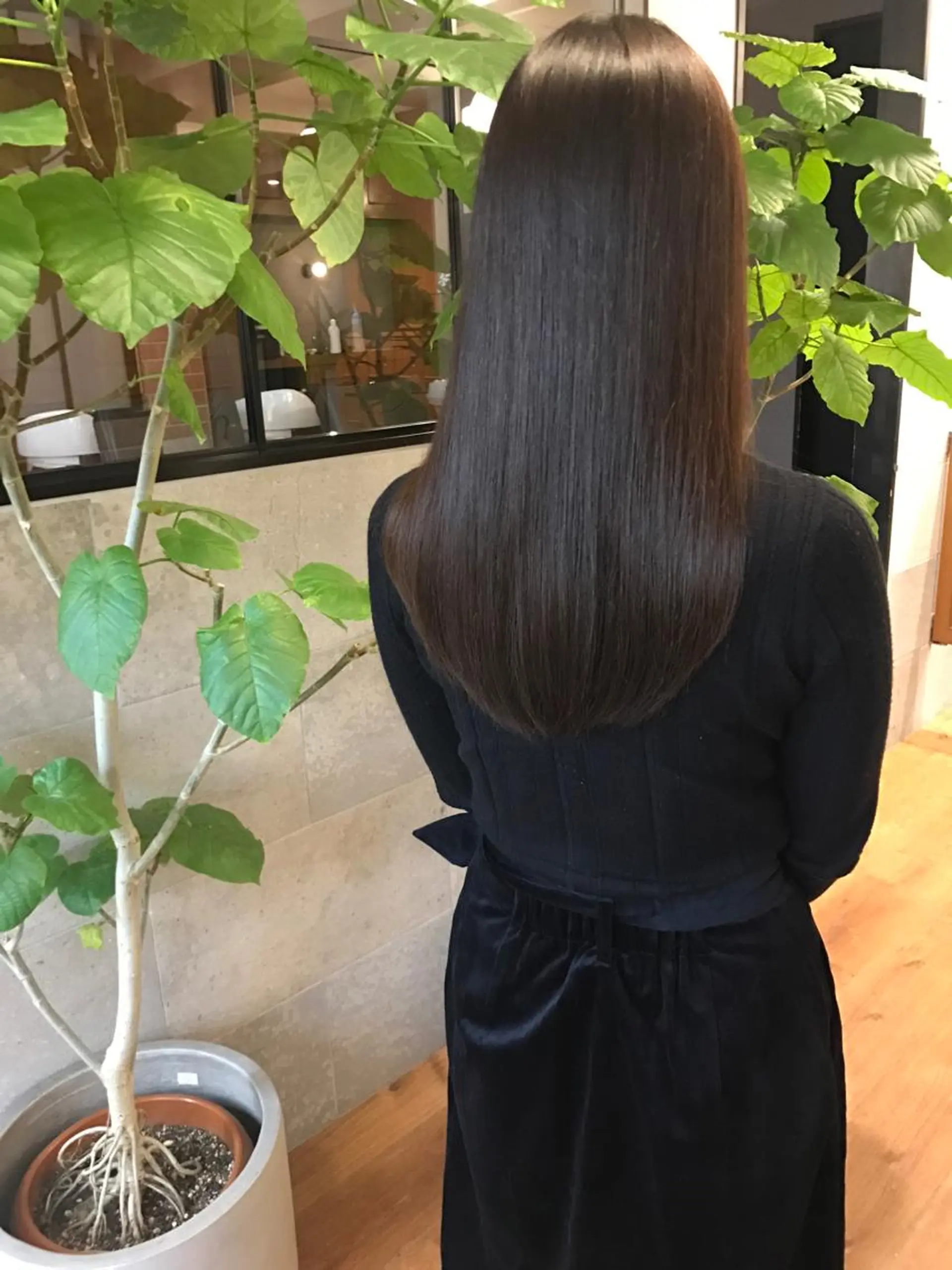 ロング 開發 智也のヘアスタイル
