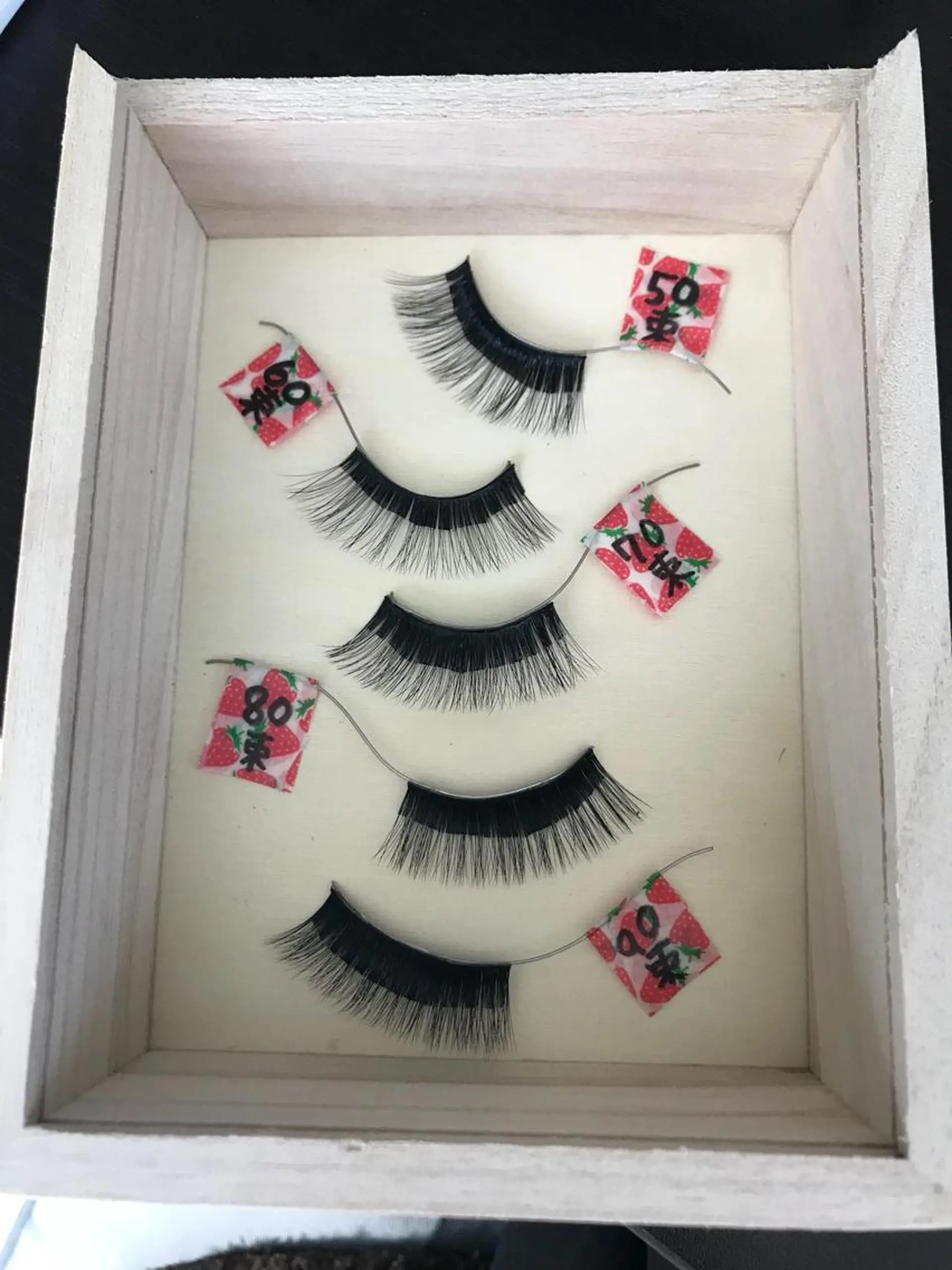 マツエク・マツパ ボリュームラッシュ マツエク Charme de AI所属・Charme de AIのマツエク・マツパデザイン