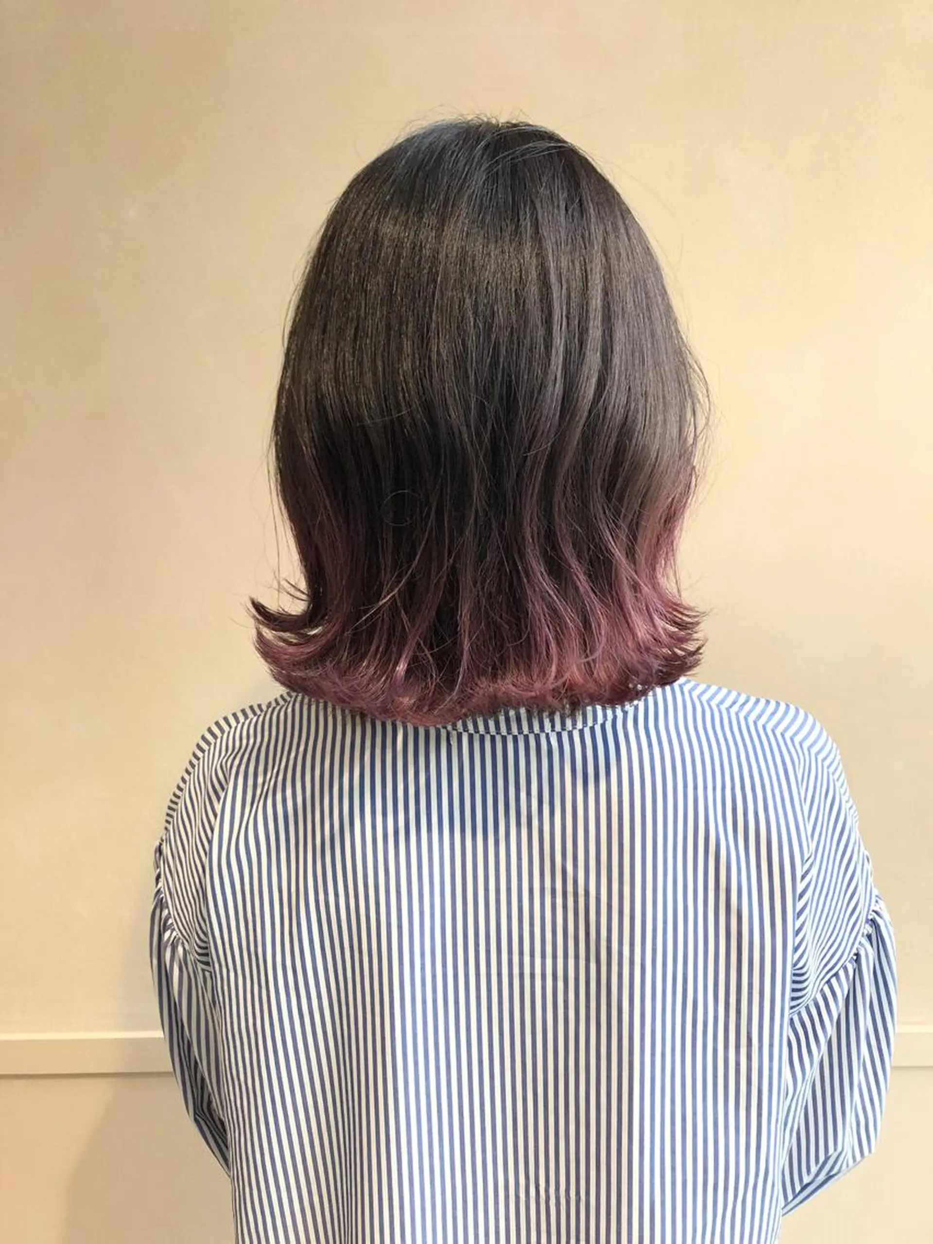 ミディアム 所渉/韓国レイヤー /ウルフカットのヘアスタイル