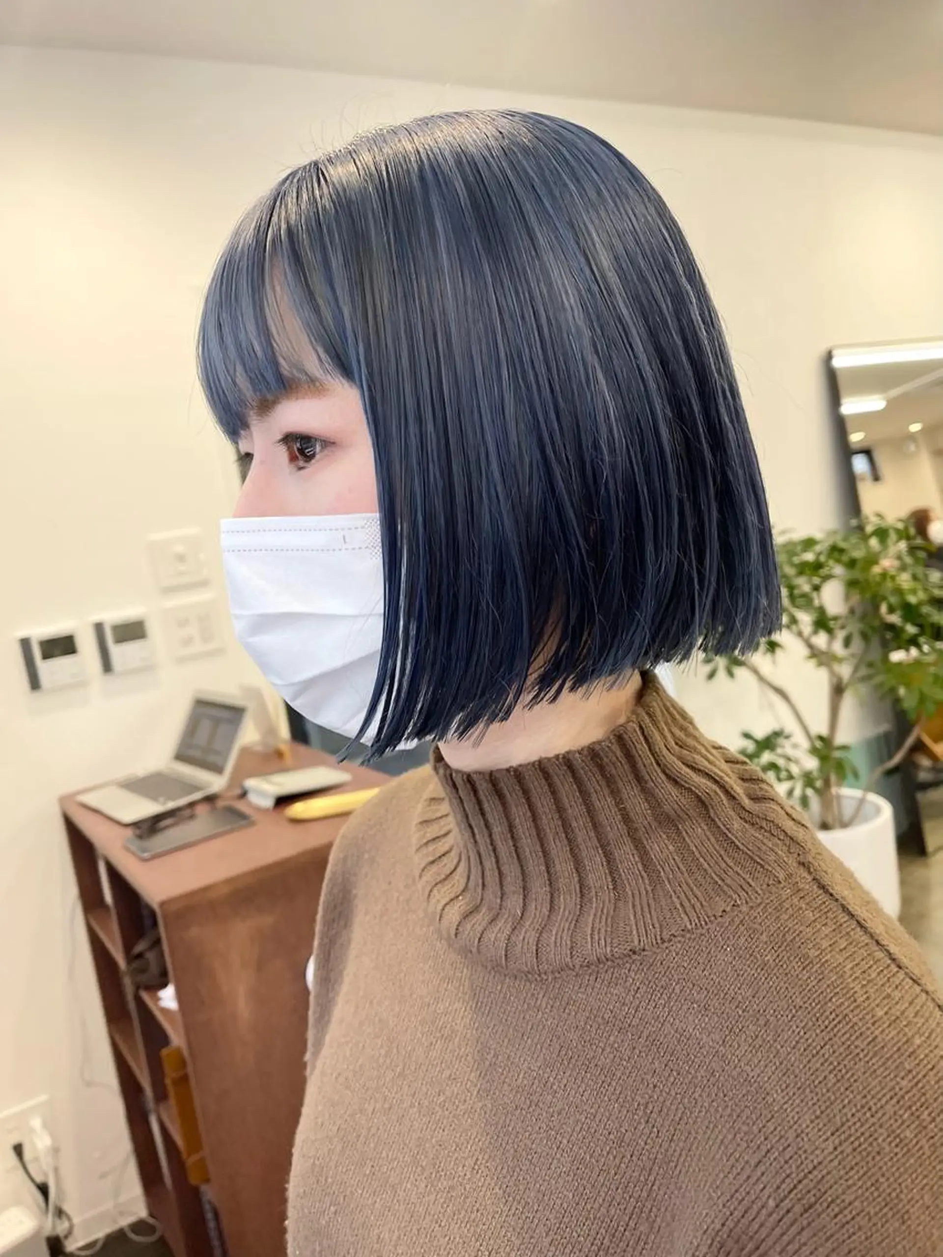 ショート カラー 💓パーマ，💗 レイヤーカットのヘアスタイル