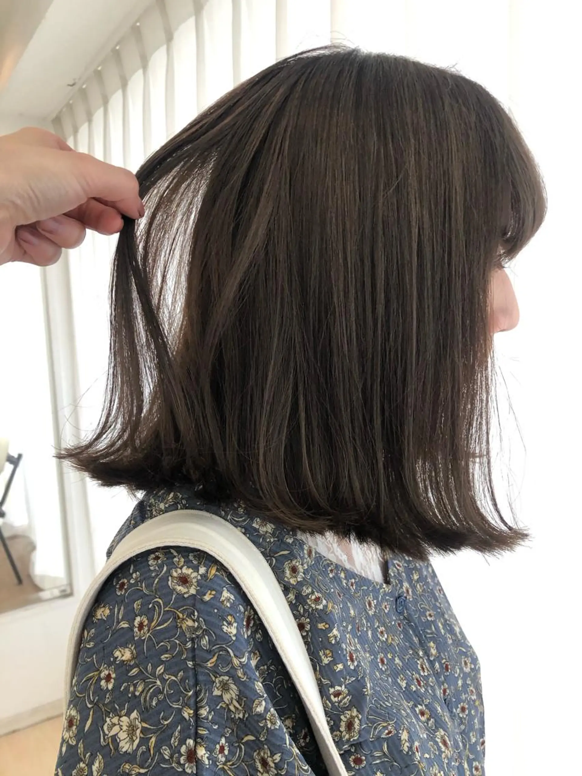 ショート カラー グレージュ カット ヘアカラー トリートメント ヘッドスパ 🦋美髪／エクステ 🦋アベイクミのヘアスタイル