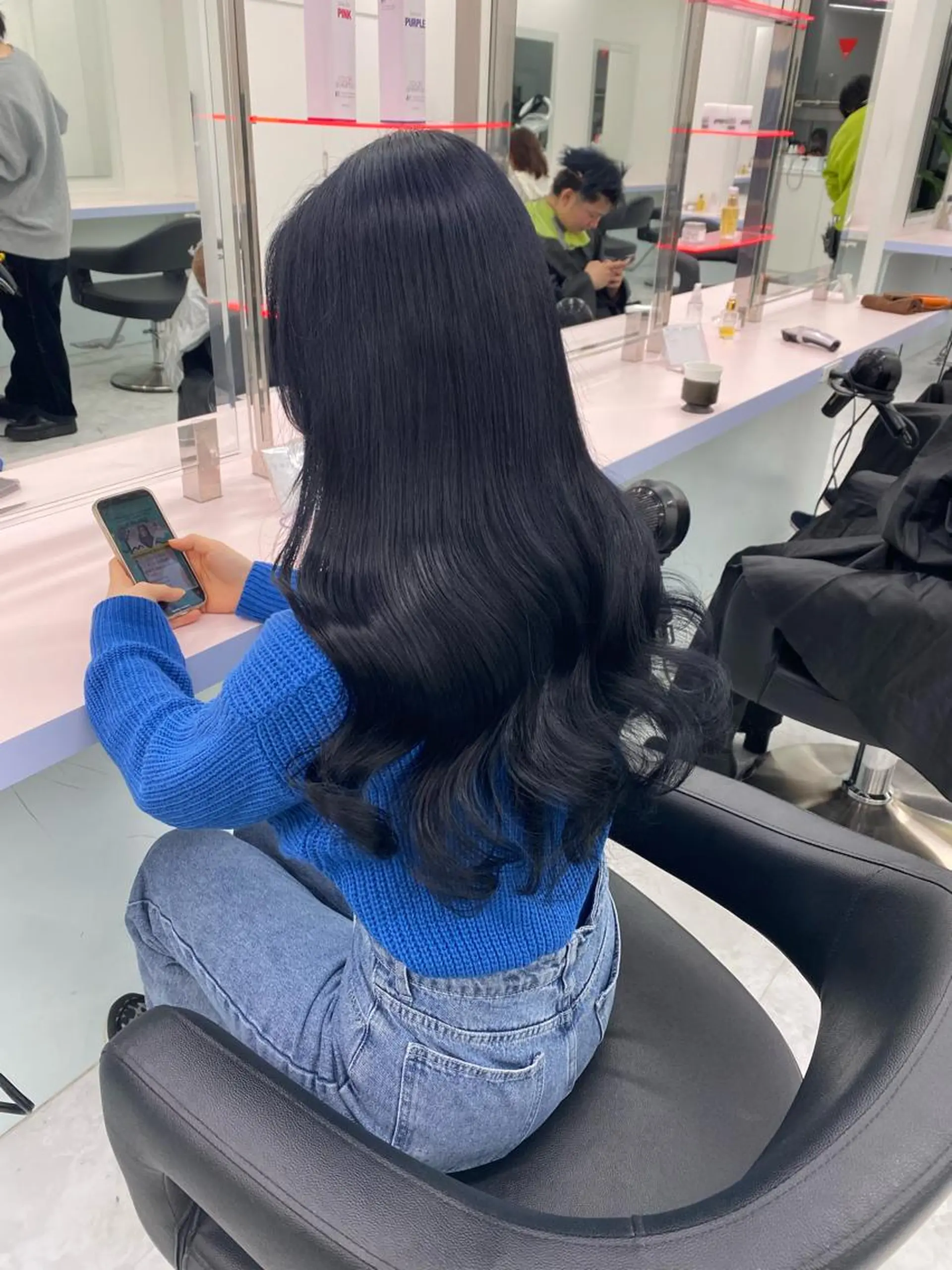 ロング カラー レイヤー×透明感カラ ーHAYATOのヘアスタイル