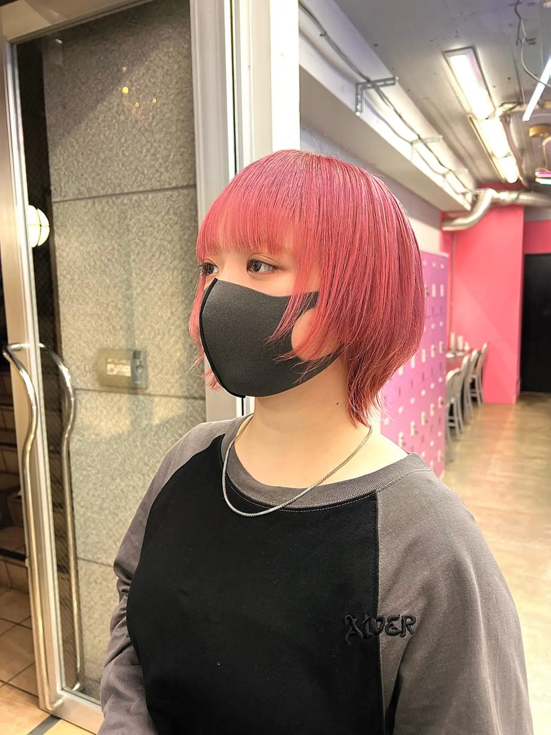 ショート カラー ヘアアレンジ カット ヘアカラー トリートメント ヘアセット 🐺ウルフの神🐺 /カラー/けいすけのヘアスタイル