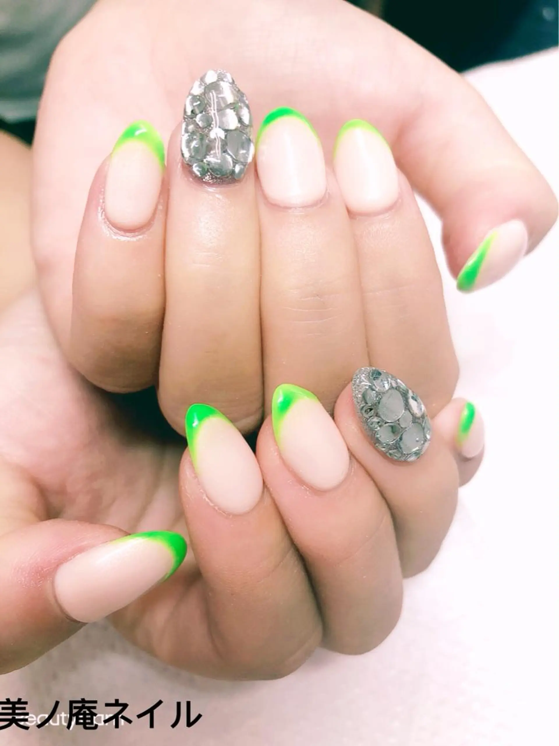 ネイル 美ノ庵ネイルサロン メトロポリタン前店のネイルデザイン