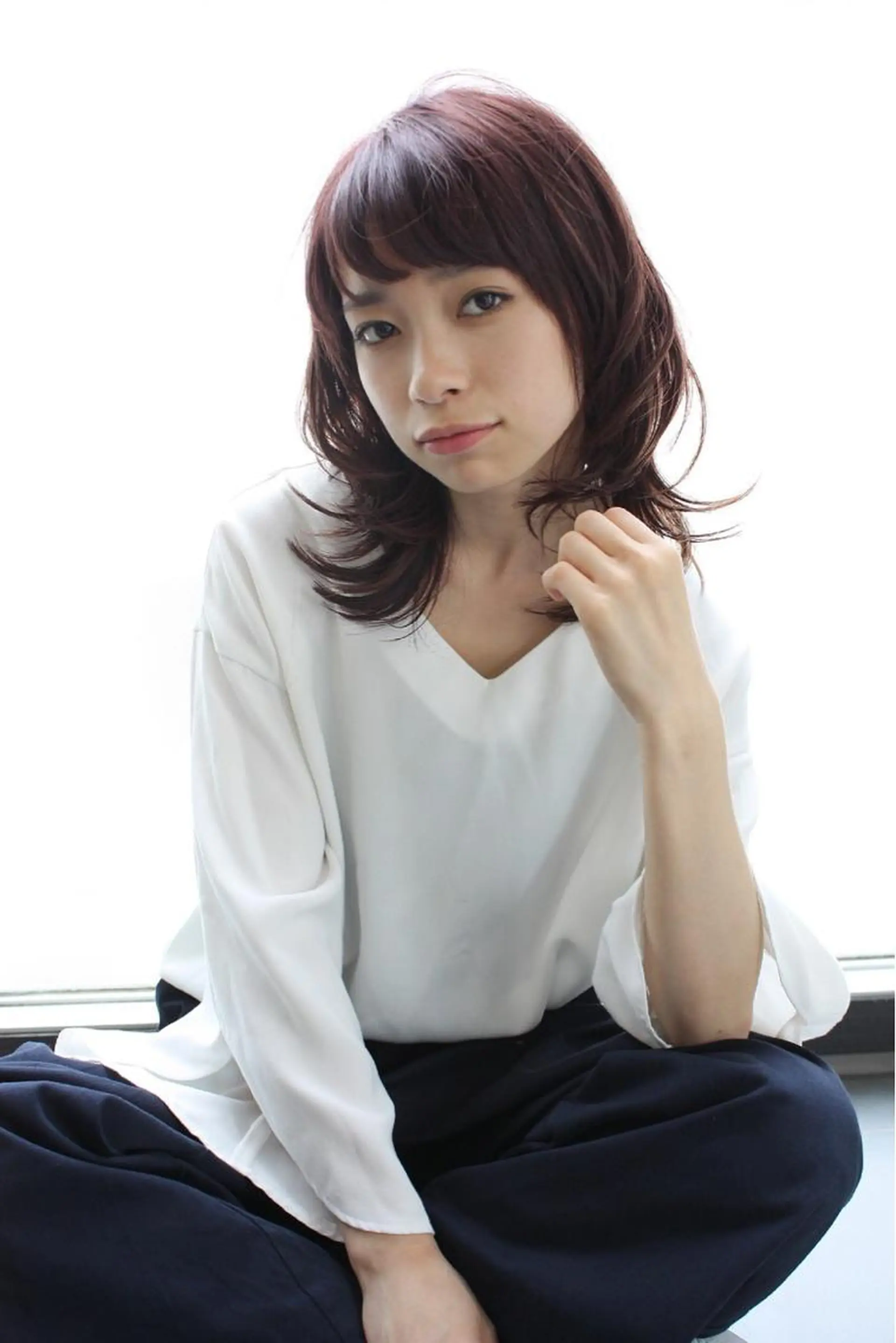 ミディアム カラー イルミナカラー くせ毛 髪質改善 縮毛矯正 トリートメント 美容室tuuli 大名店所属・tuuli トゥーリのヘアスタイル