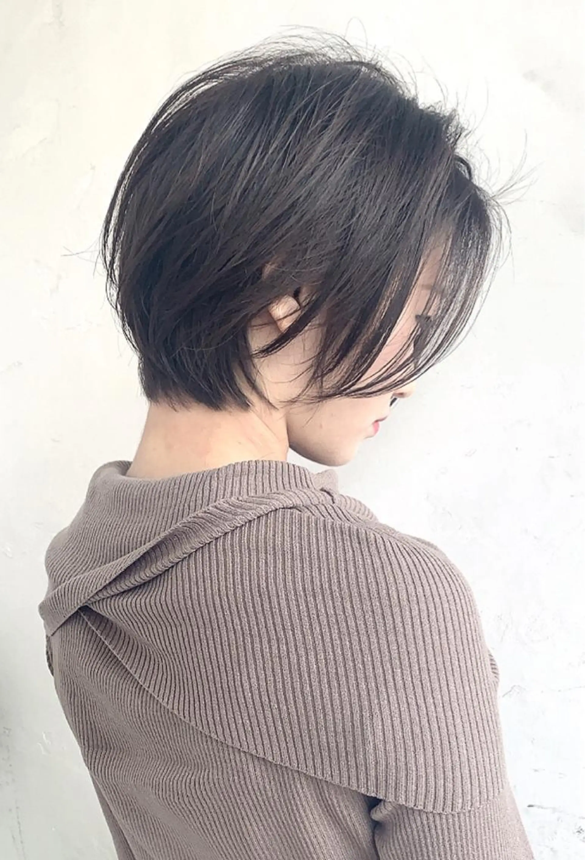 ショート ボブ 外国人風カラー ハイライト レイヤーカット ショートヘア ヘアカラー 京都大人女性ショート 徒歩1分/秋山のヘアスタイル