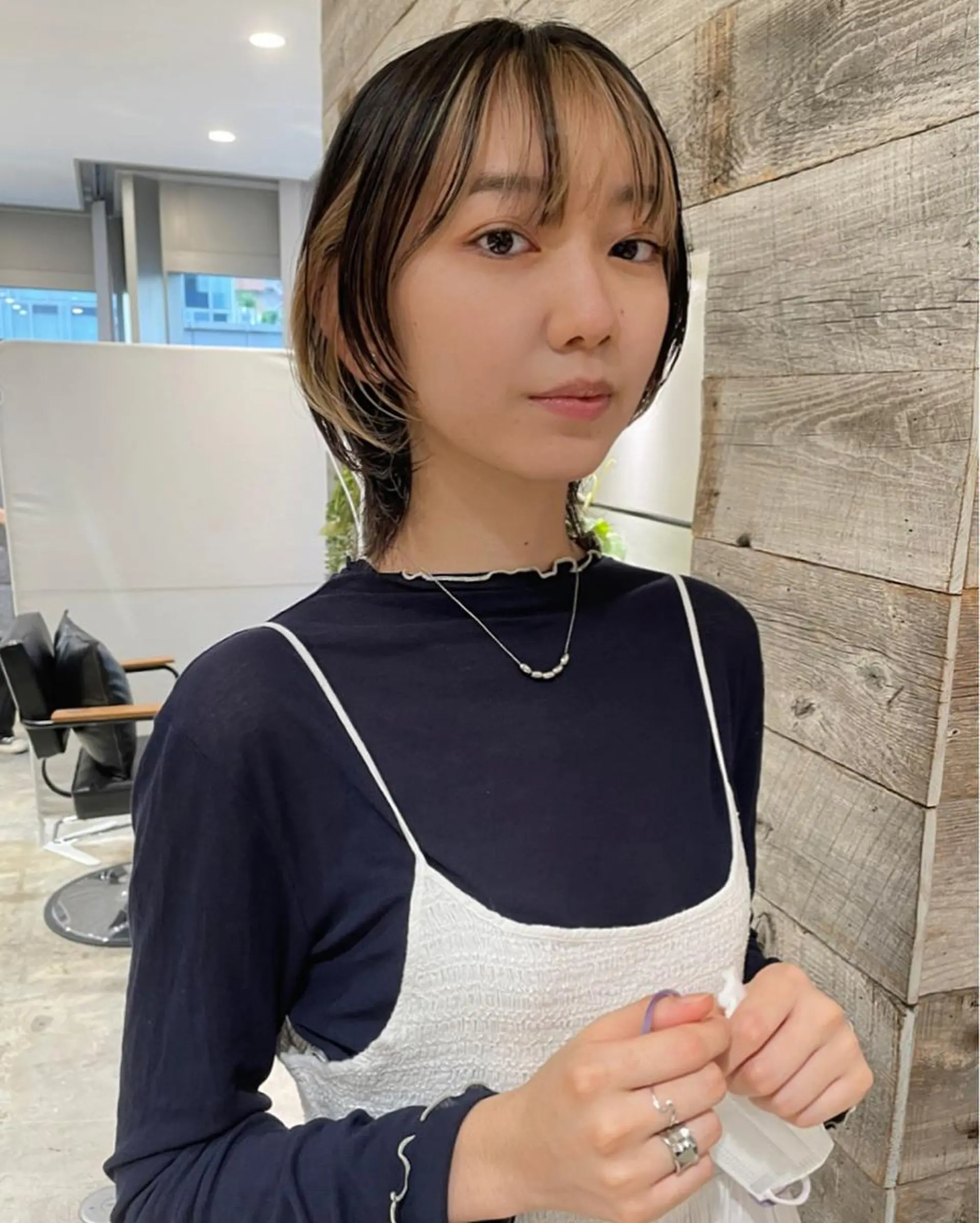 ショート カラー ブリーチ ケアブリーチ ハイライトカラー ボブ ハイライト カット ヘアカラー トリートメント 村上雅人 ナチュラルモードのヘアスタイル