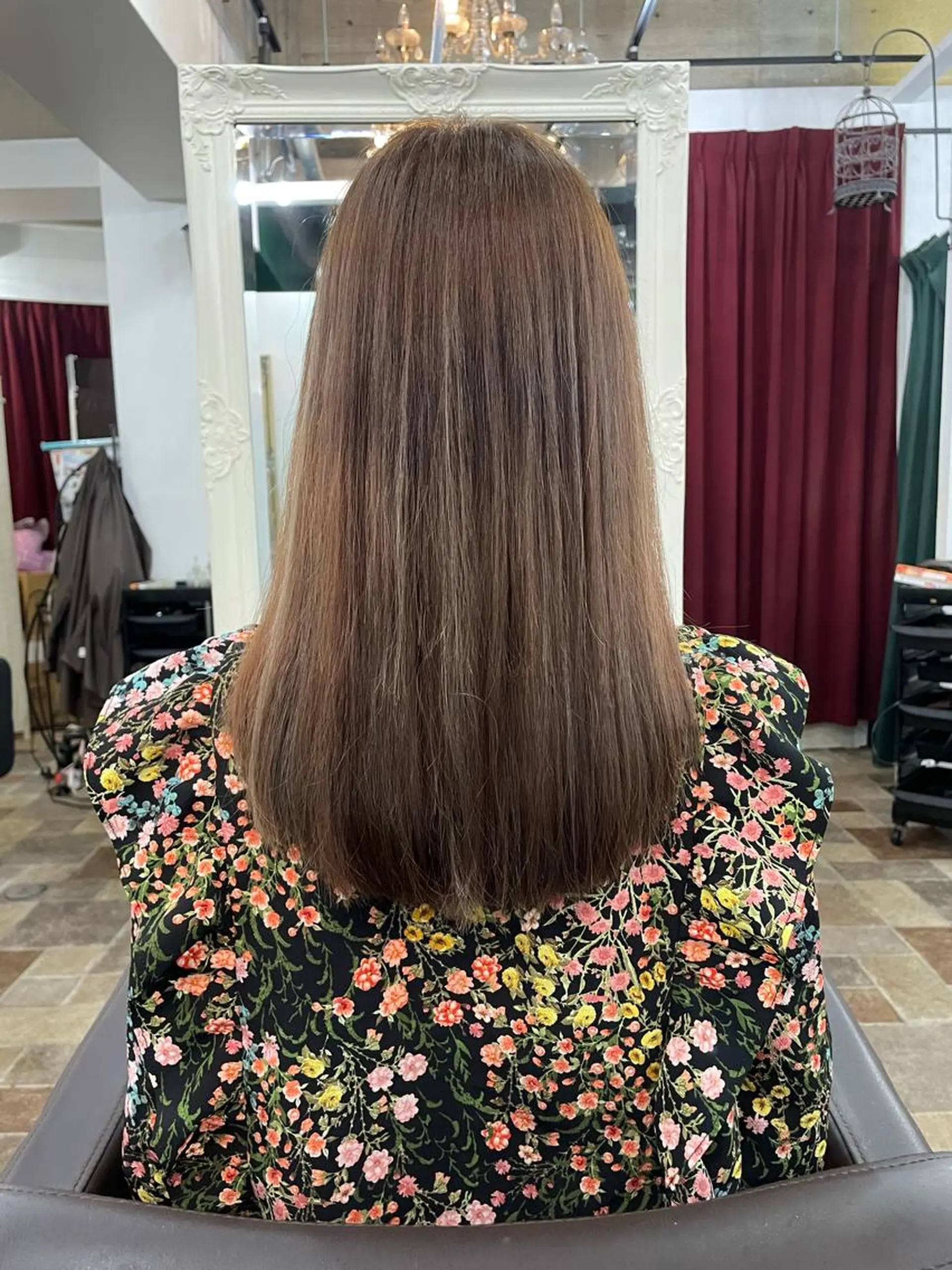 セミロング カラー 山本 総司のヘアスタイル