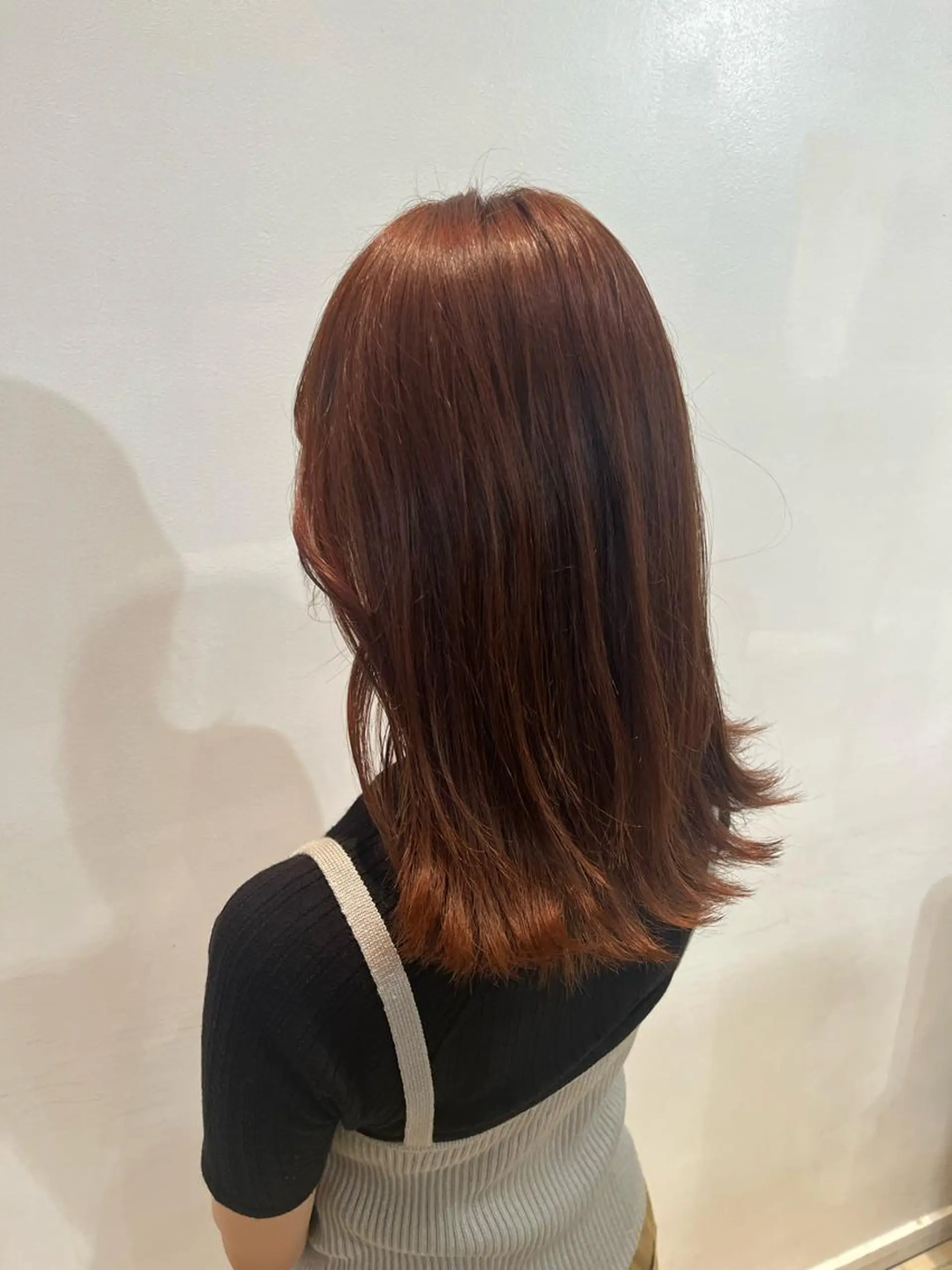 ミディアム ピンクブラウン ☀️コミヤマミユ☀️ /パーマ/ハイトーンのヘアスタイル