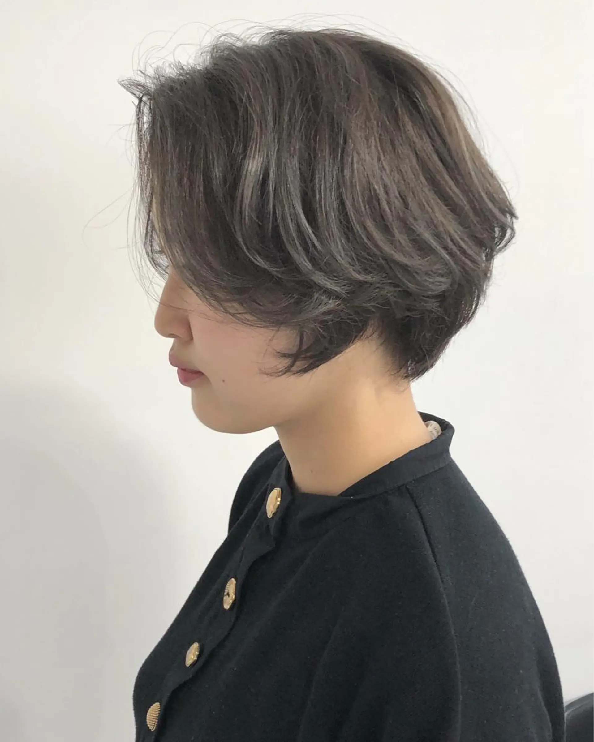 カラー ハイライトカラー レイヤーカット 古川洋之のヘアスタイル