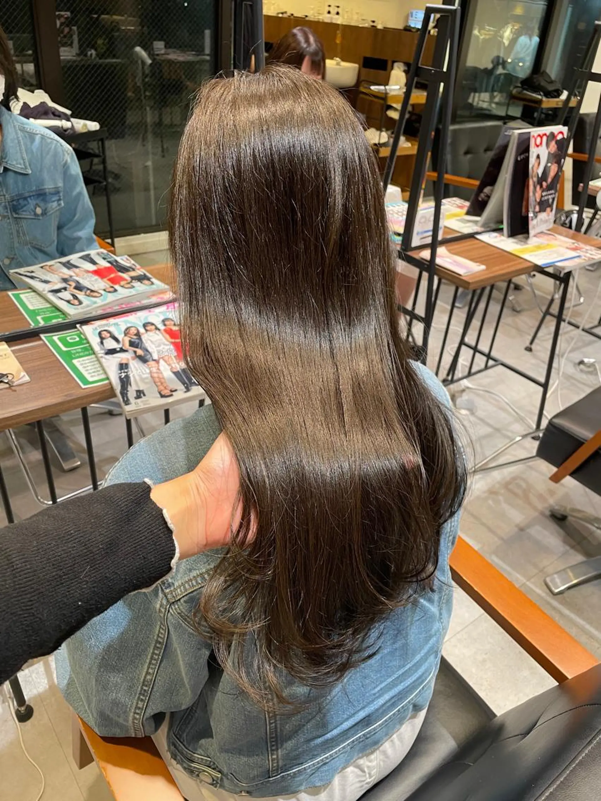 ロング 岐津公太 メンズ縮毛矯正のプロのヘアスタイル