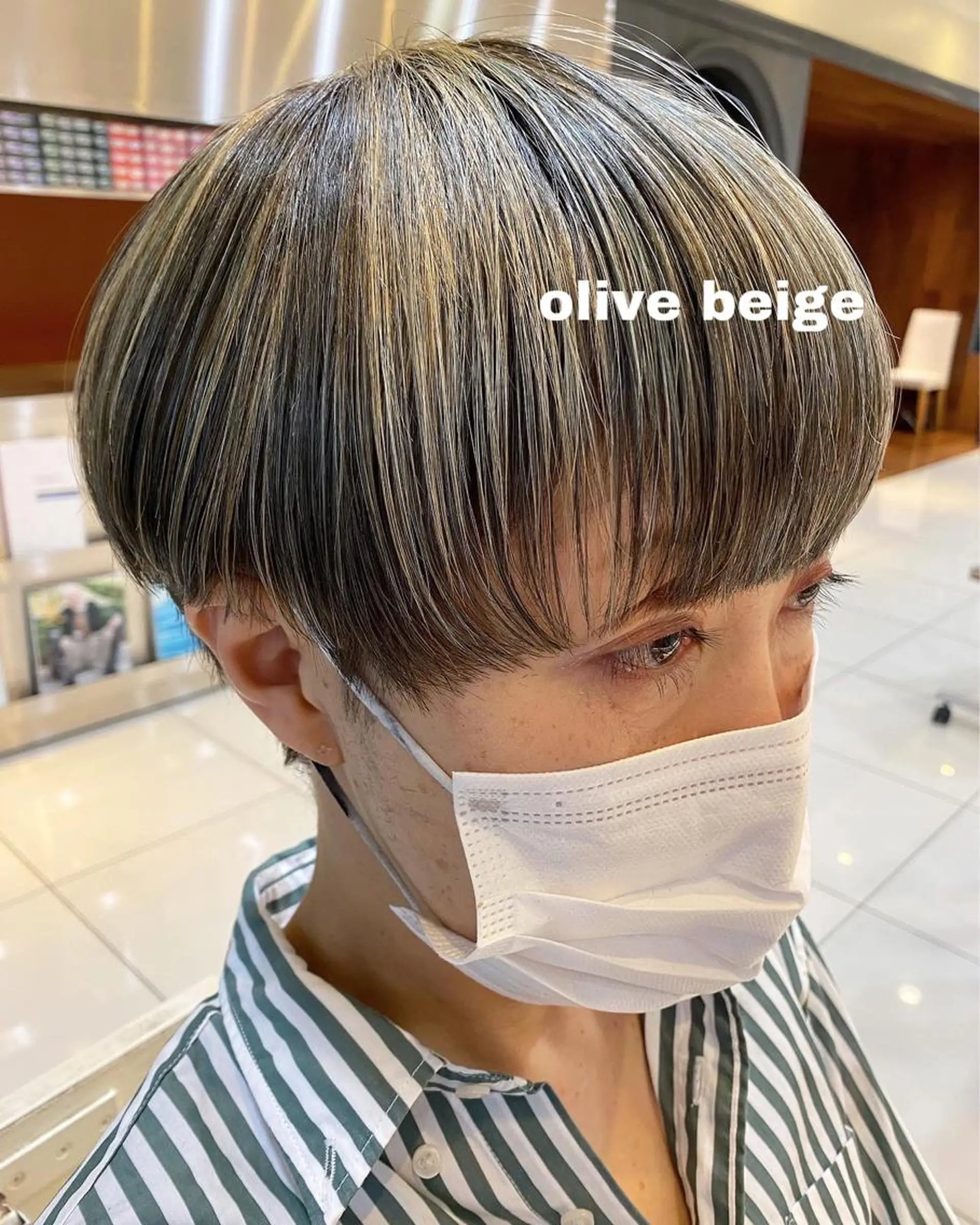 ショート ハイライト ヒラカホ/ ブリーチ/似合わせのヘアスタイル