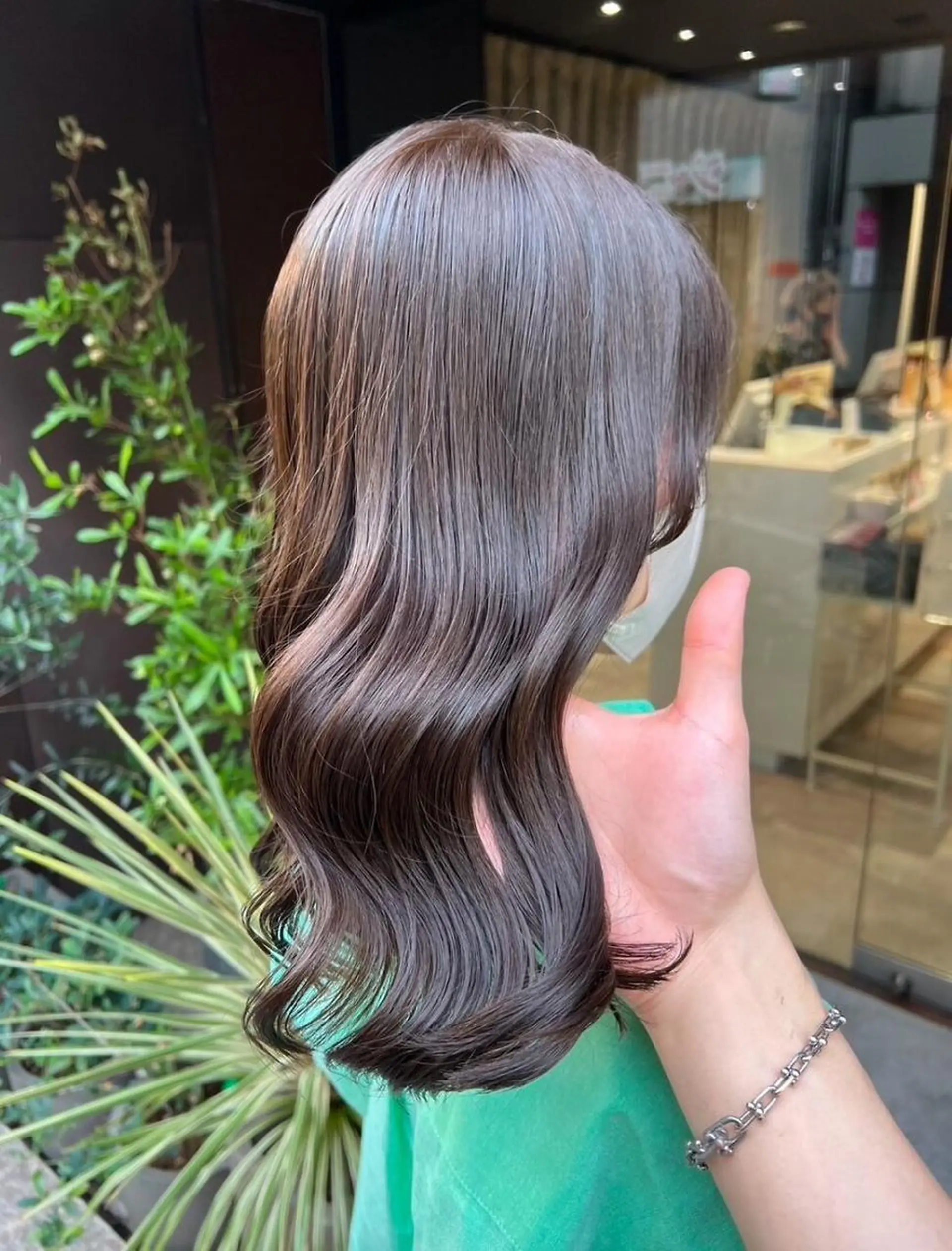 ロング カラー 堀江 優妃のヘアスタイル