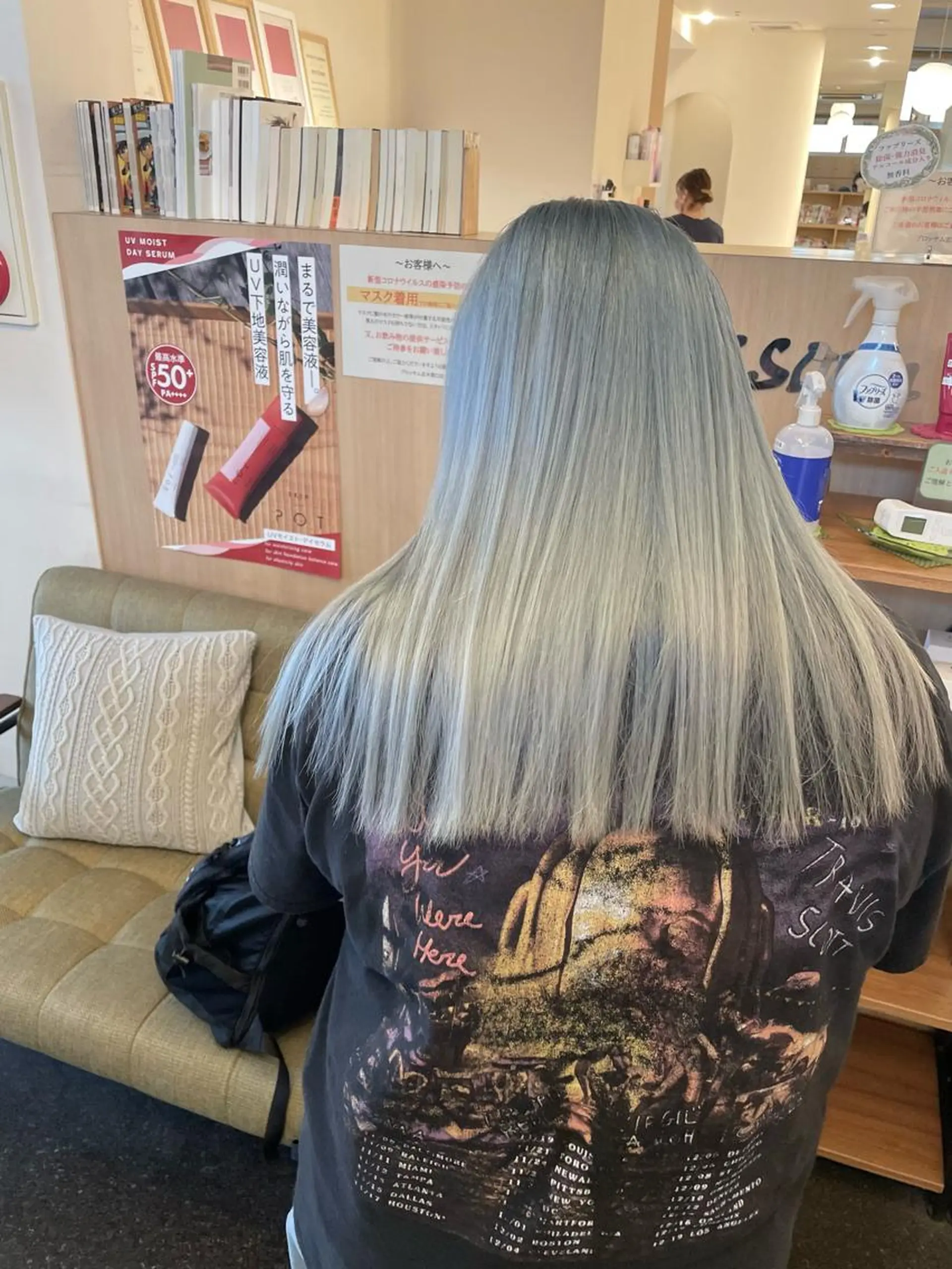 ロング カラー ブルーカラー 美髪カラー✨本間 貴広のヘアスタイル